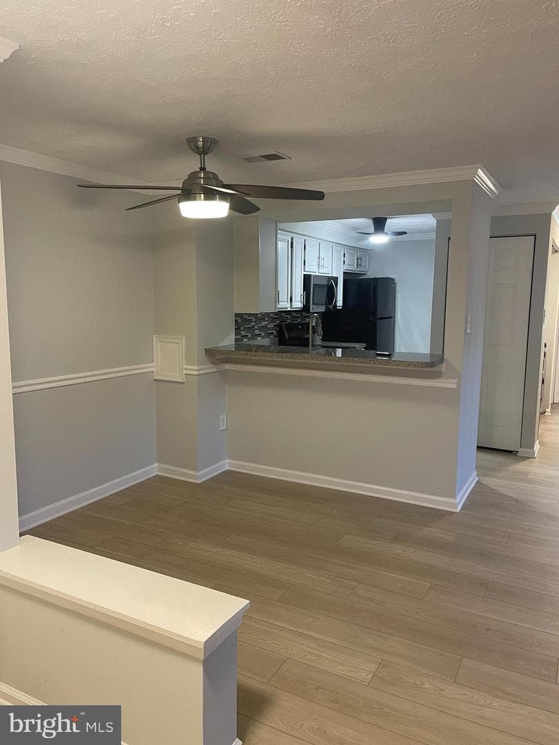 804 Stratford Way #d photo 6