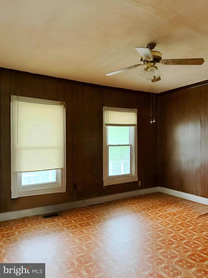 805 E B Street photo 9
