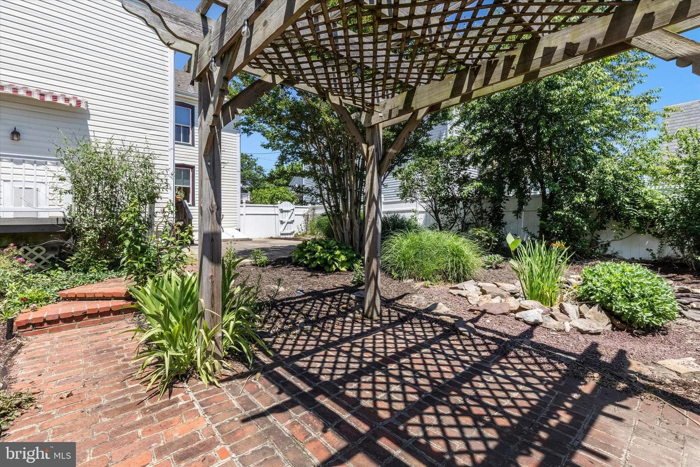 316 Brunswick Street photo 43