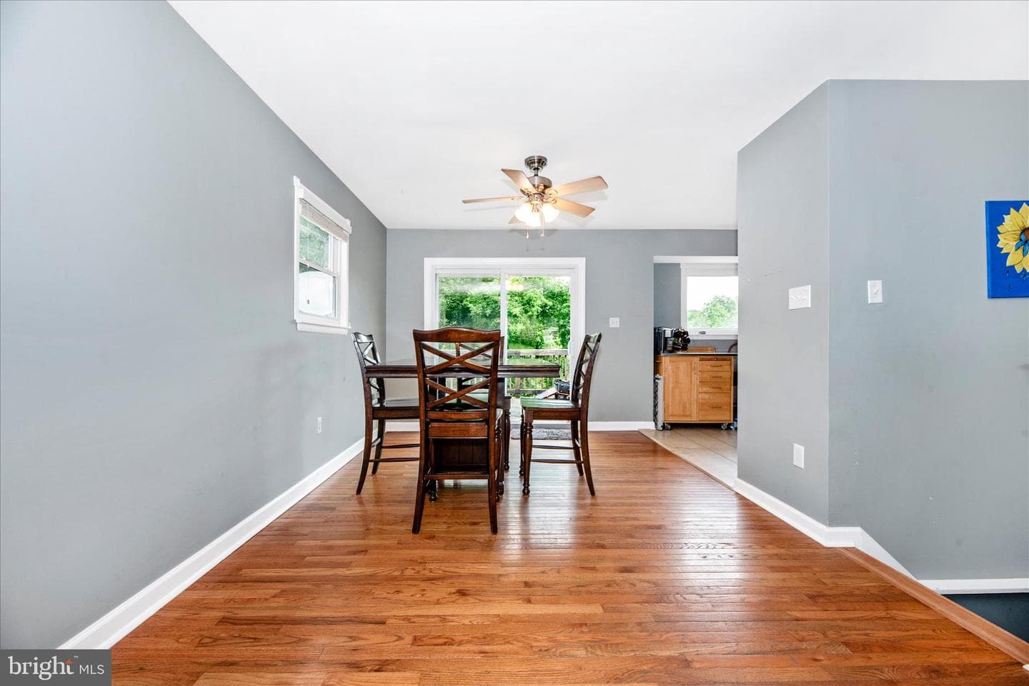 825 2nd Avenue photo 9
