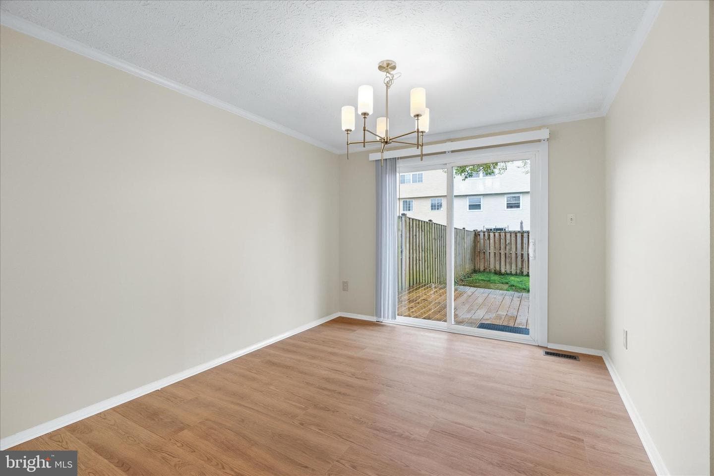 180 Fairfield Drive photo 13