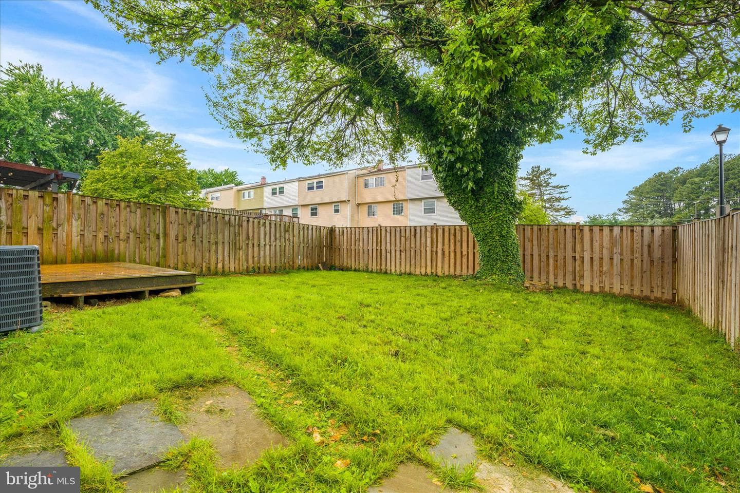 180 Fairfield Drive photo 48