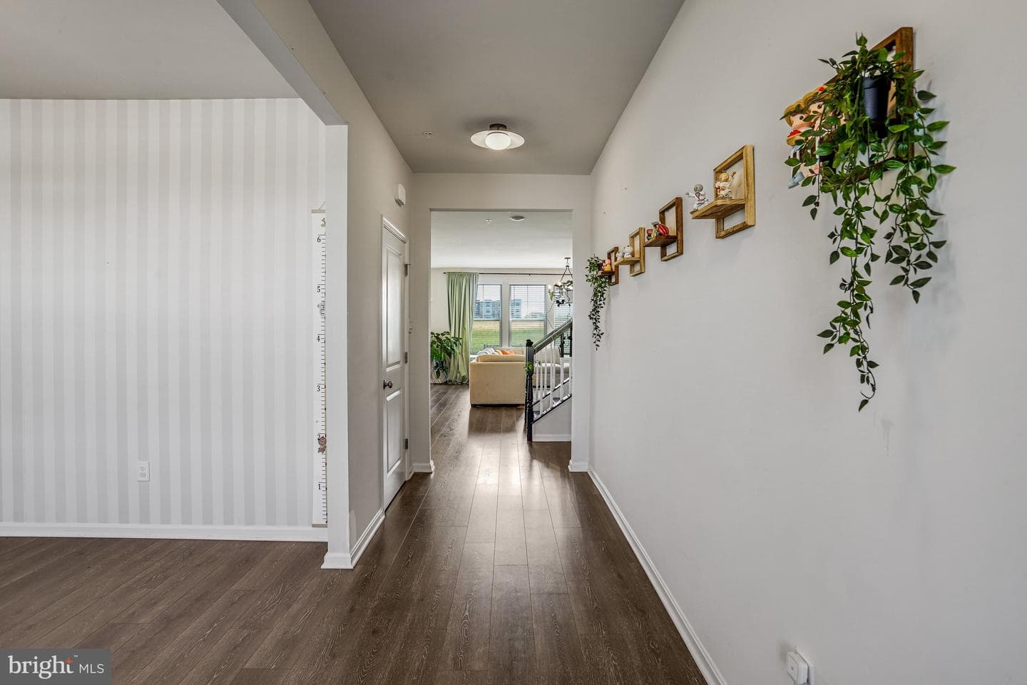 504 Carroll Walk Ave photo 6