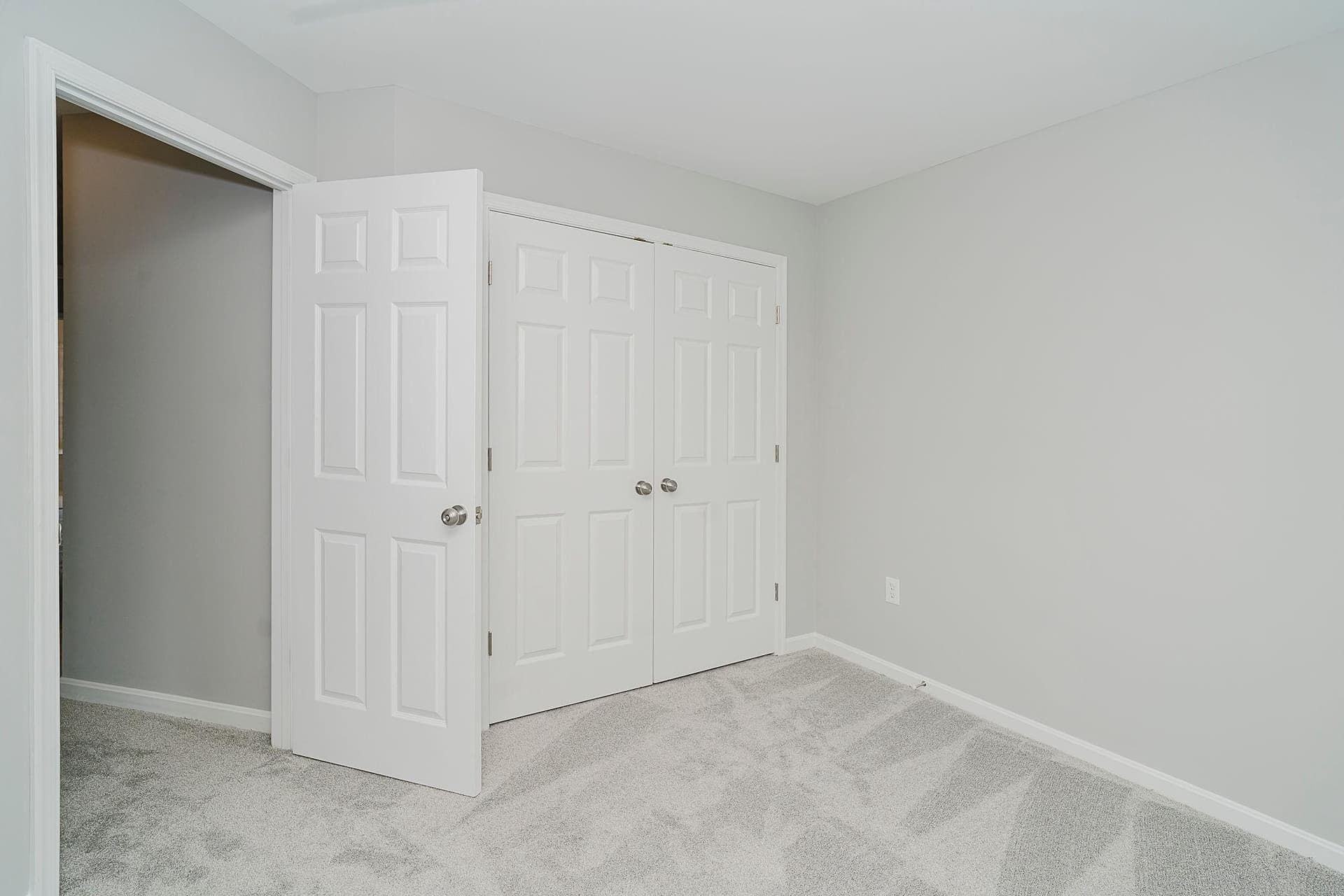 5141 Mclauren Lane photo 31