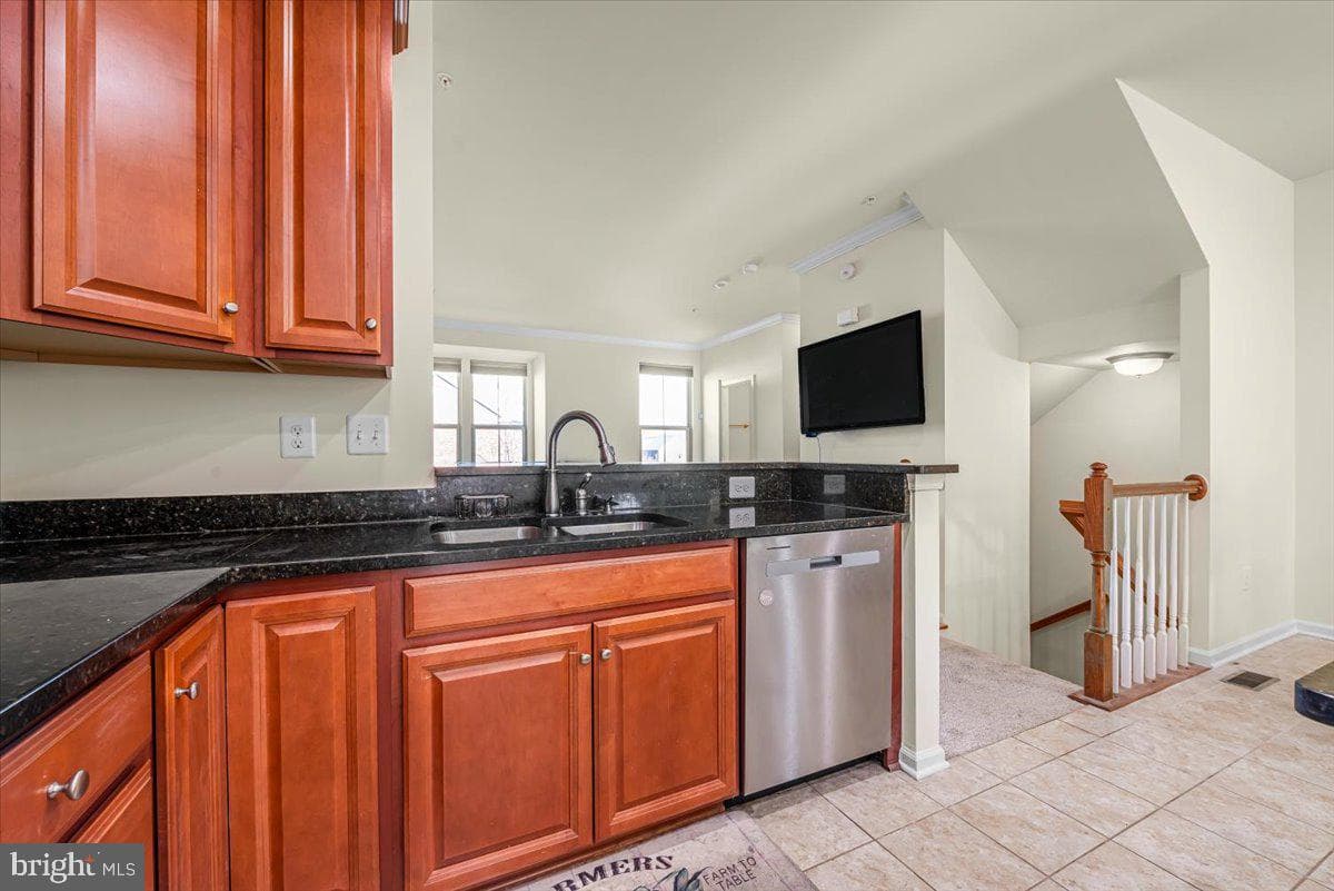 9137 Landon House Lane photo 12