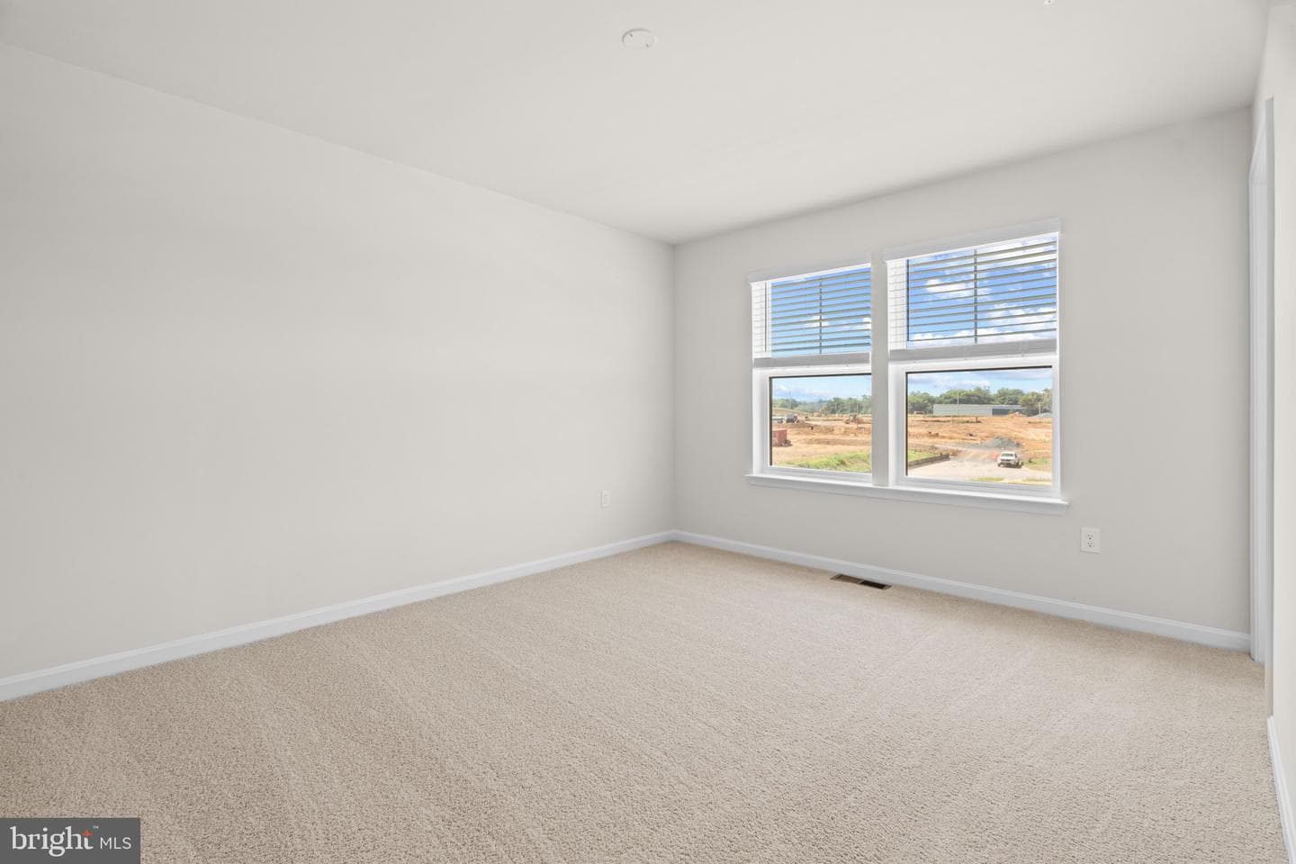 430 Ensemble Way photo 24