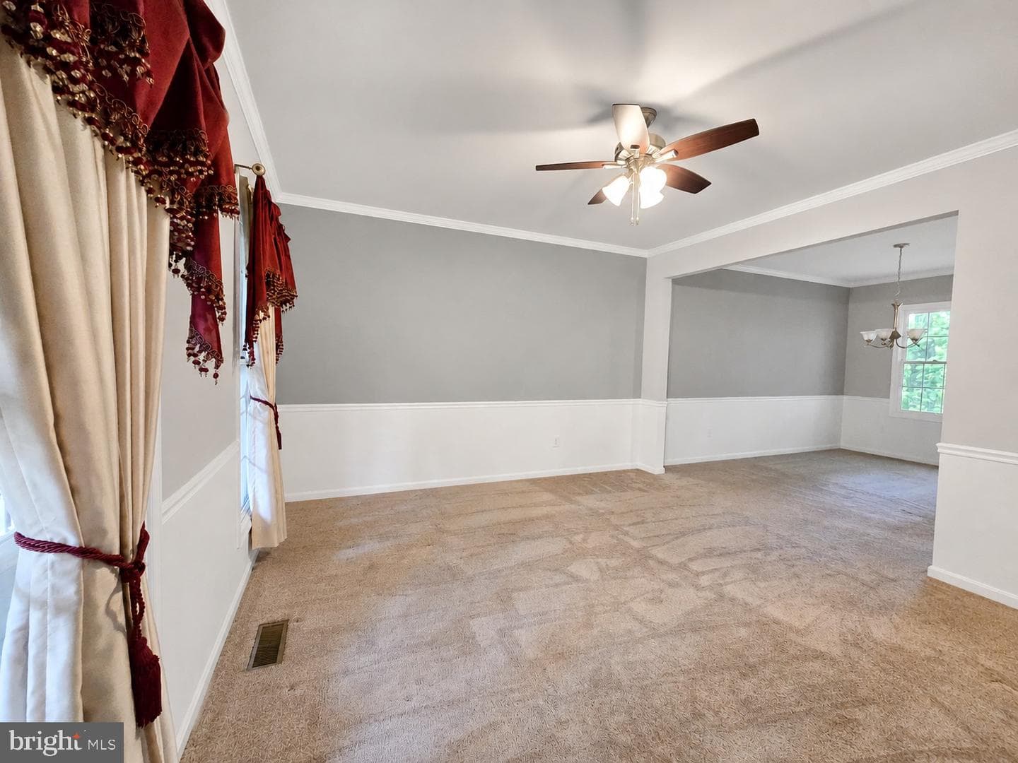 10918 Oakcrest Circle photo 11