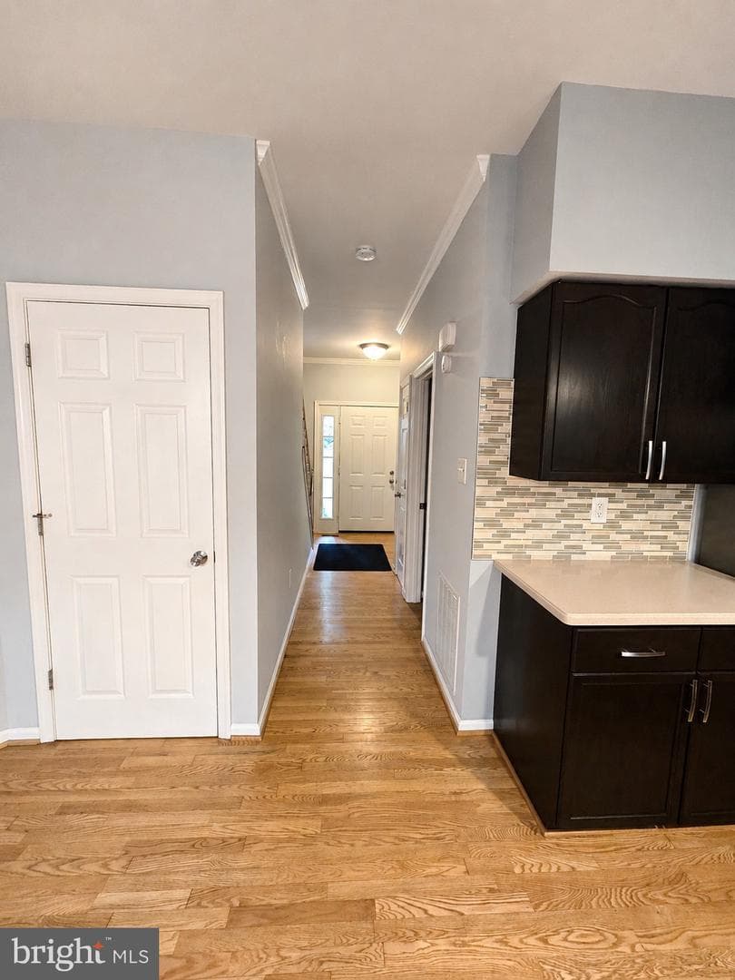 10918 Oakcrest Circle photo 28