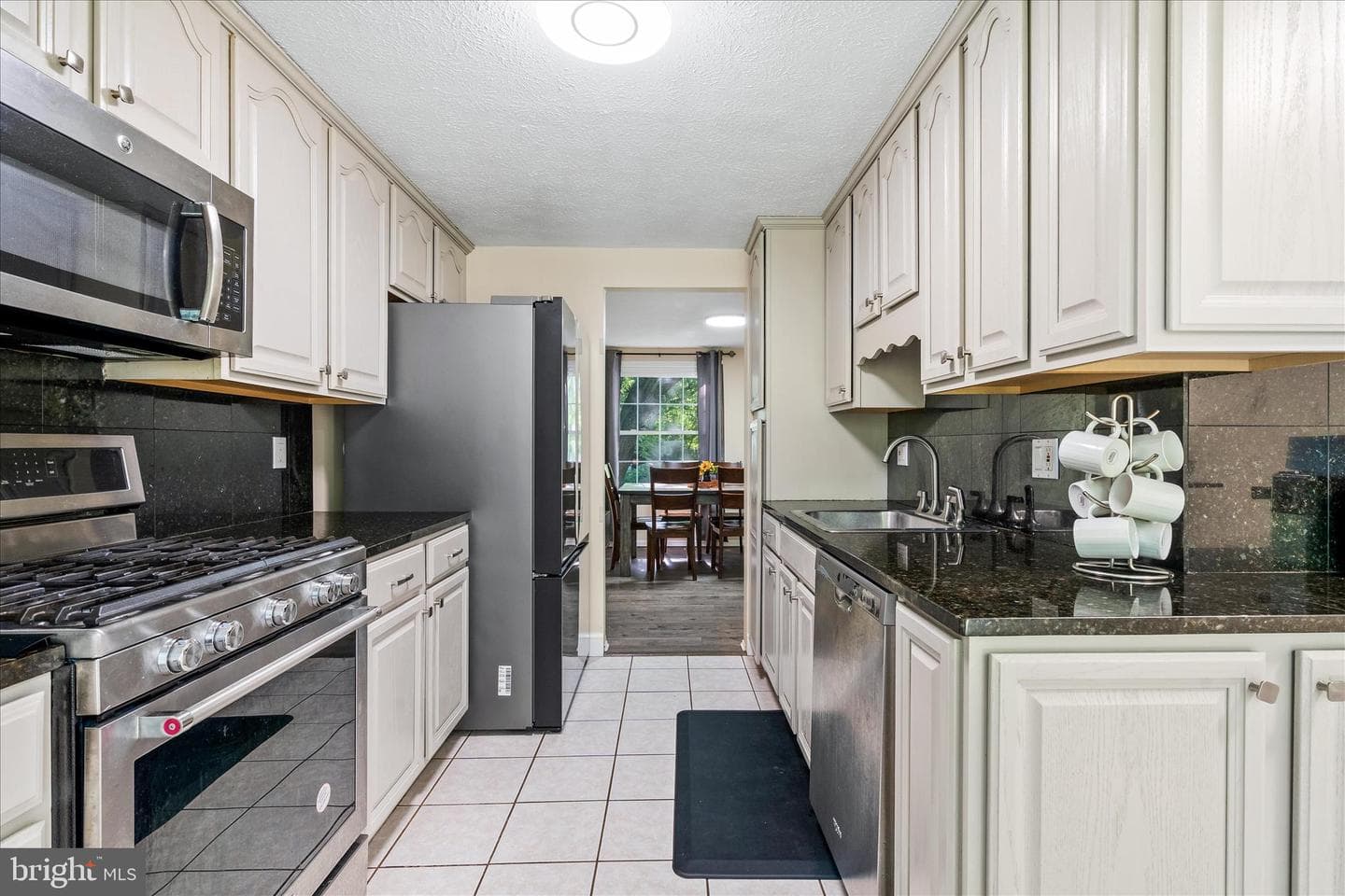 7014 Willow Tree Drive S photo 18