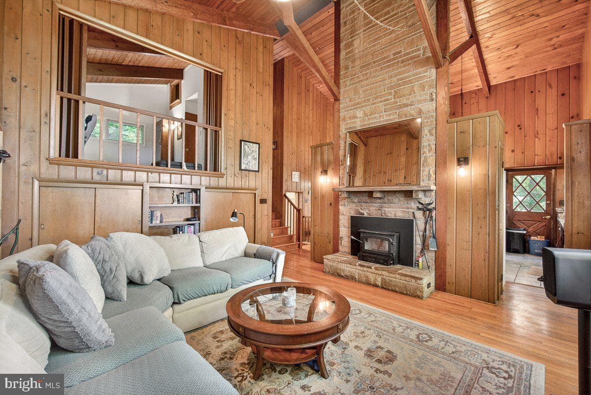 4704 Old National Pike Pike photo 18