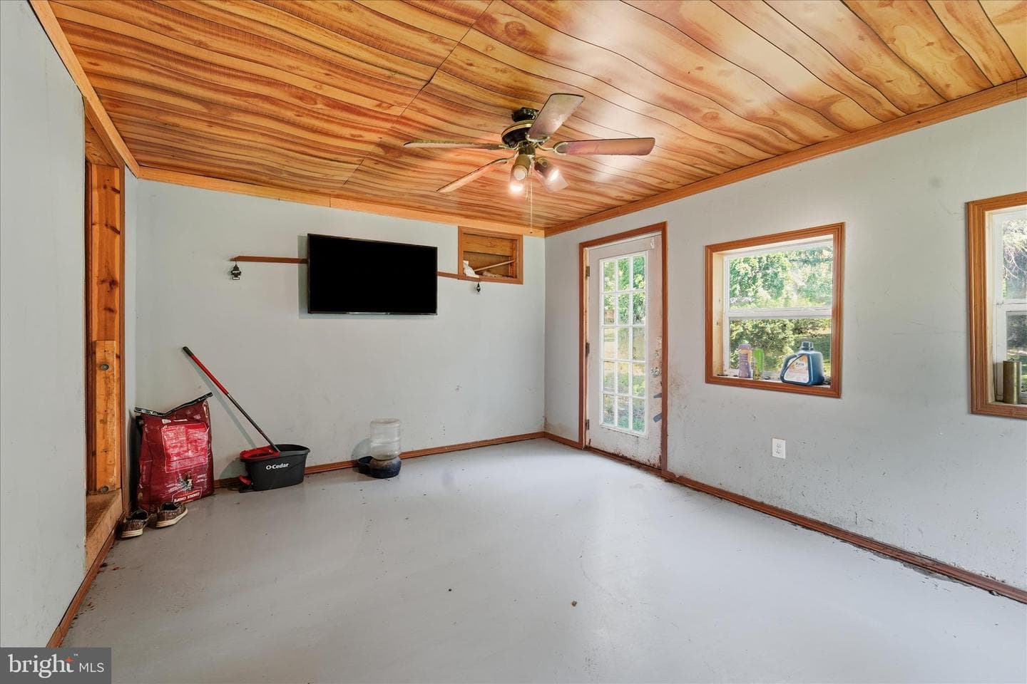 14316 Tower Road photo 20