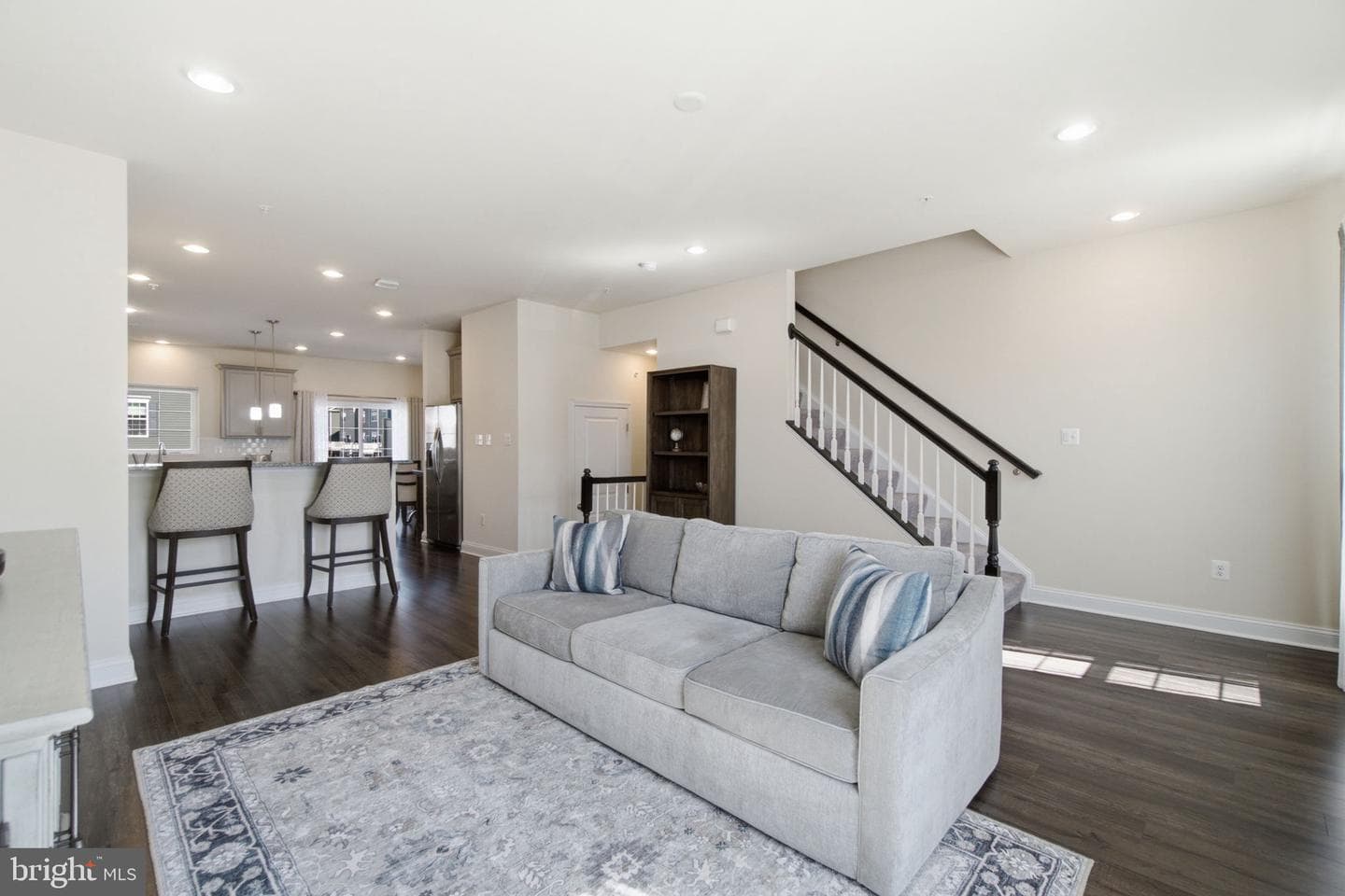 5066 Judicial Way photo 7