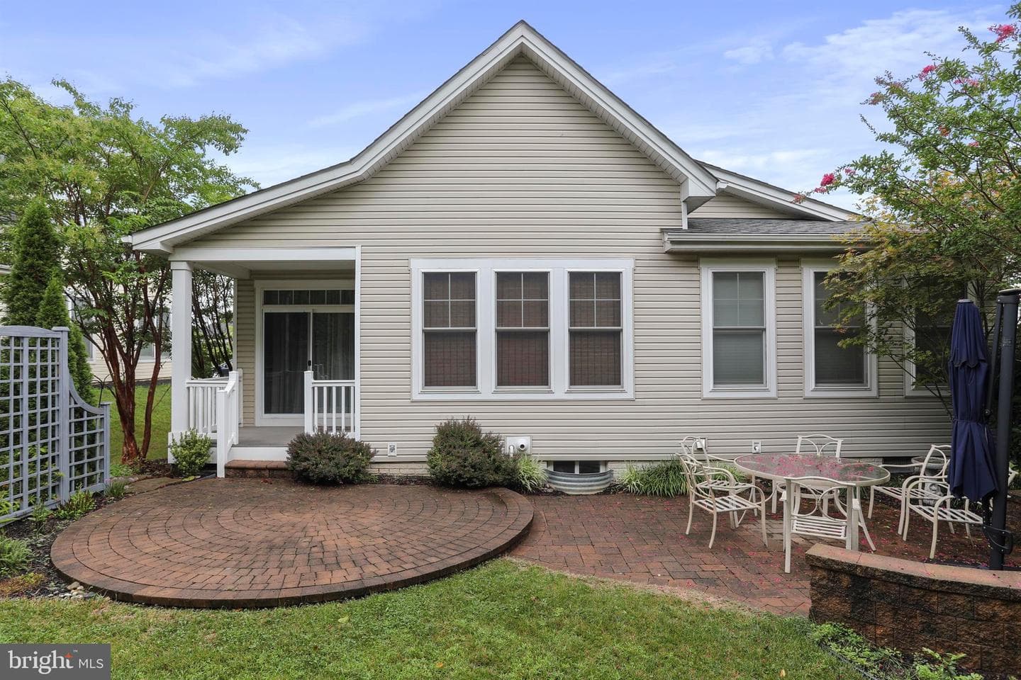 105 Spring Blossom Ln photo 39
