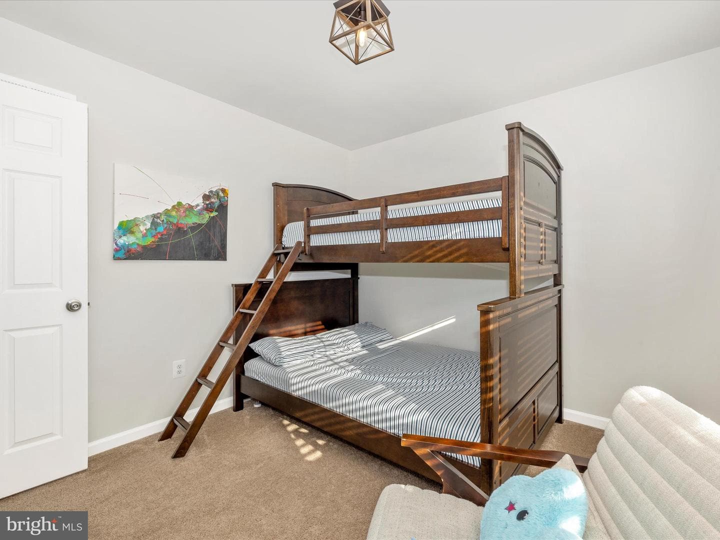 2813 Hillfield Drive photo 32