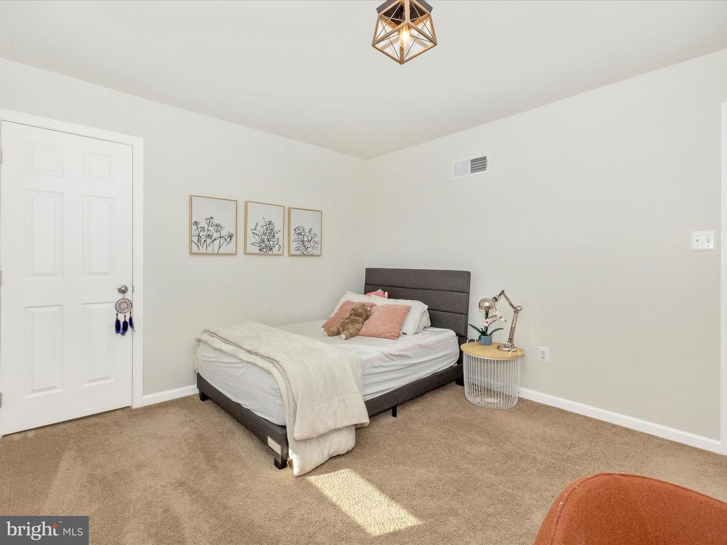 2813 Hillfield Drive photo 34