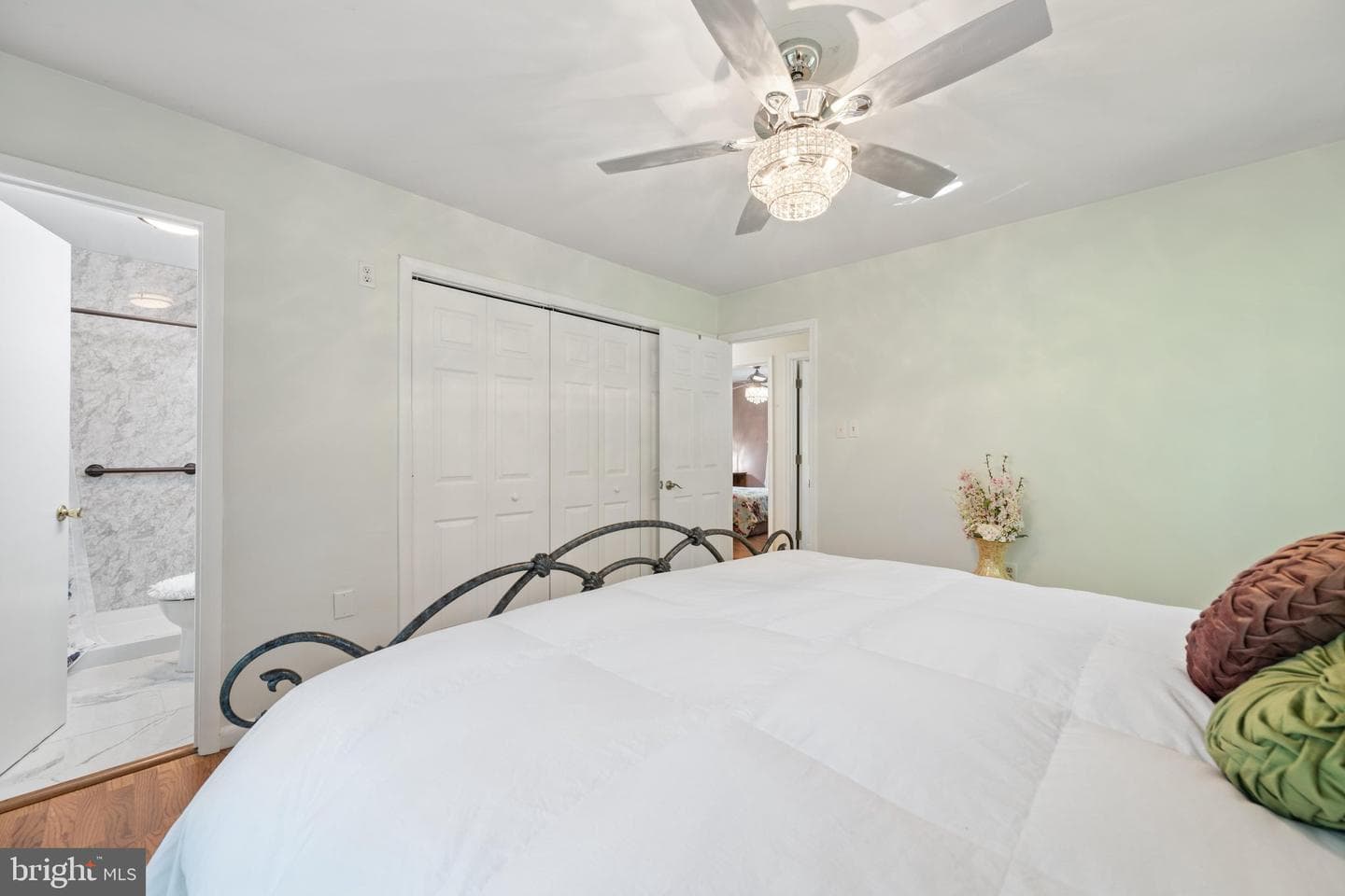 7004 Fox Chase Road photo 28