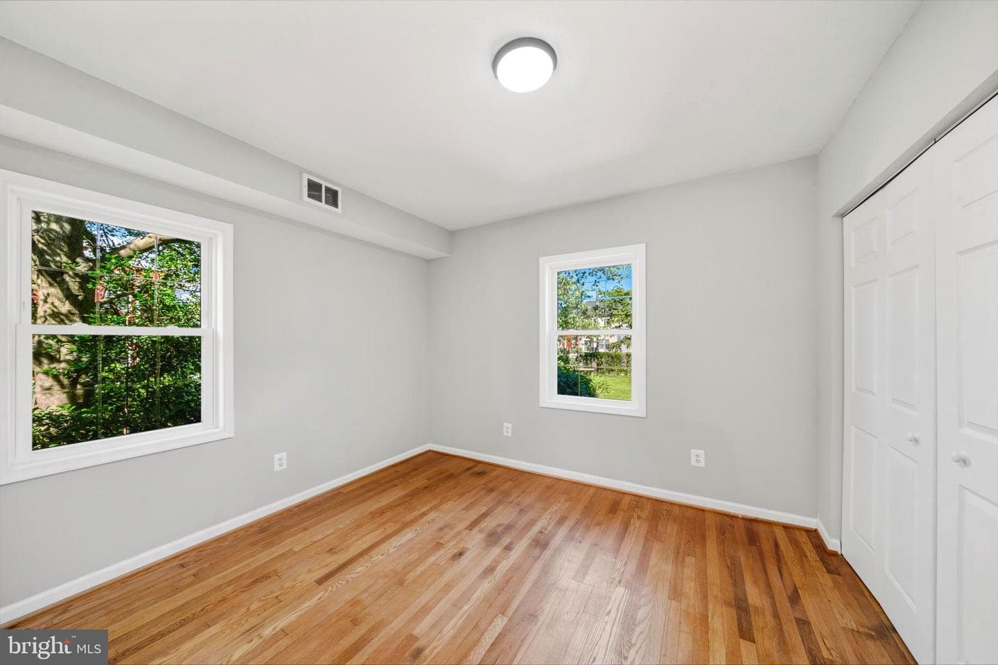 826 Trail Avenue photo 23