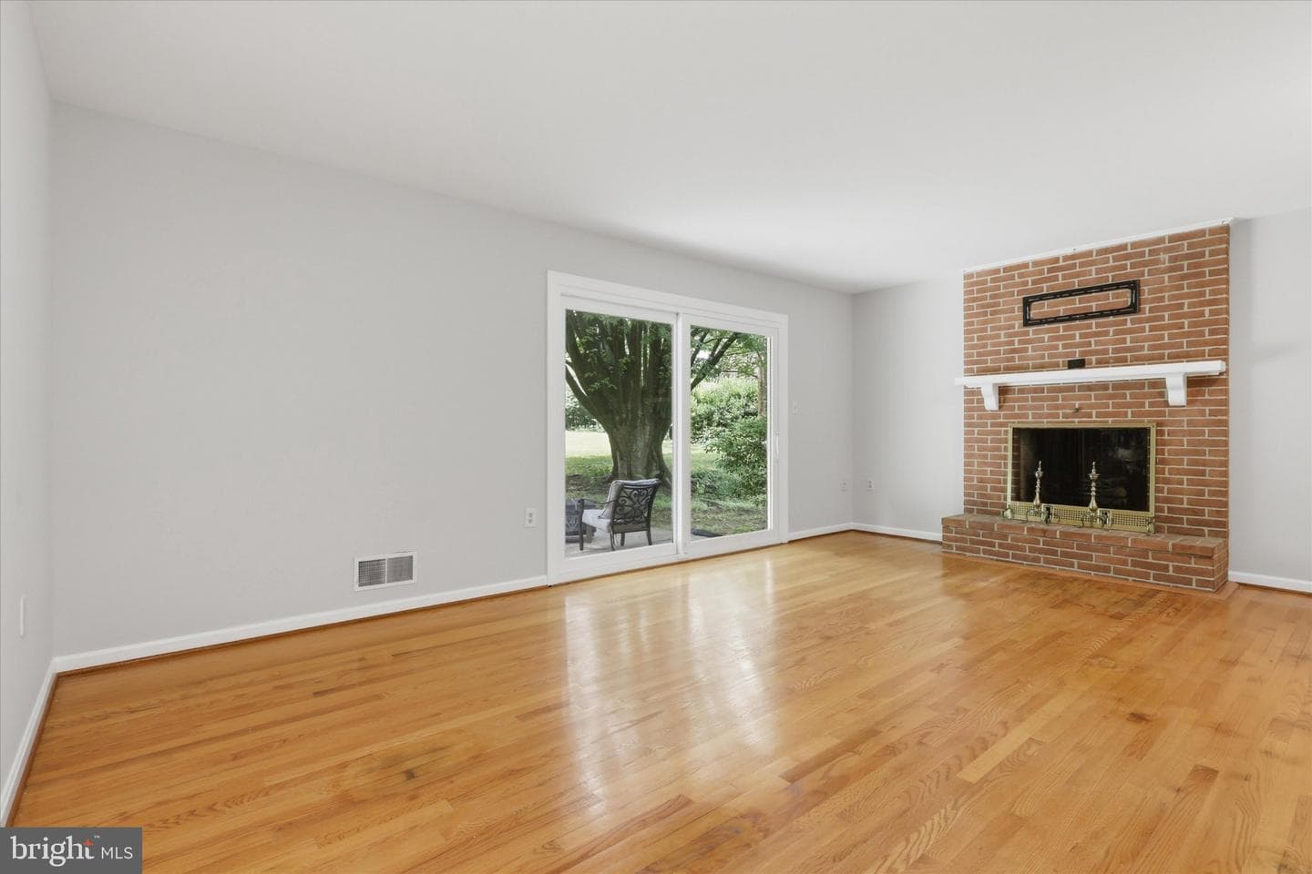 7007 Runnymeade Court photo 13