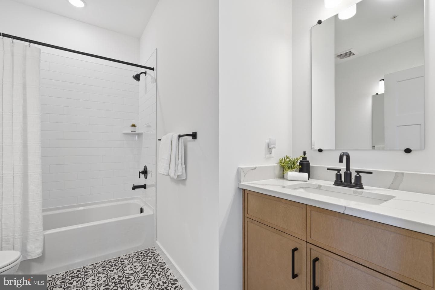 2802 Bidle Road photo 40