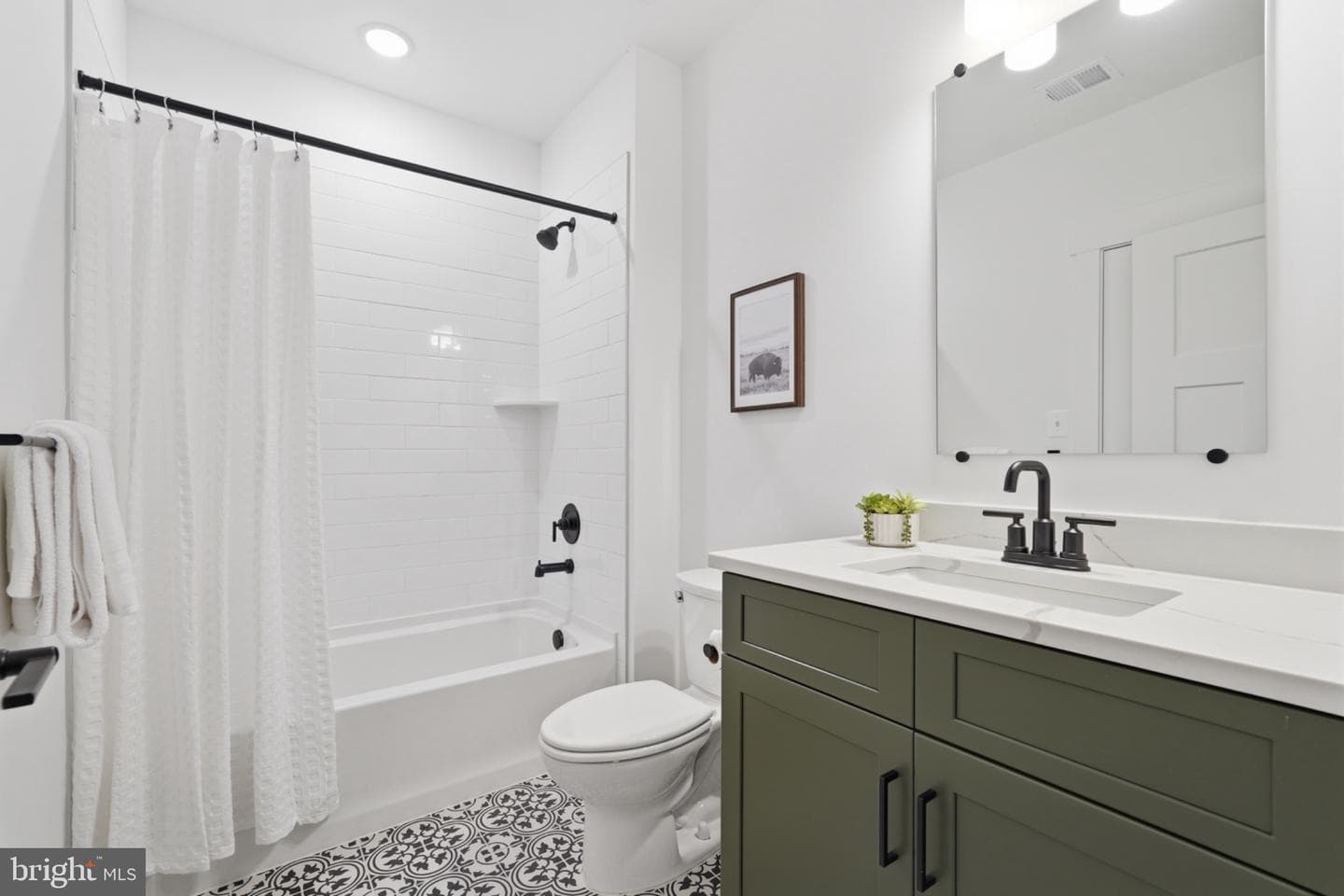 2802 Bidle Road photo 9