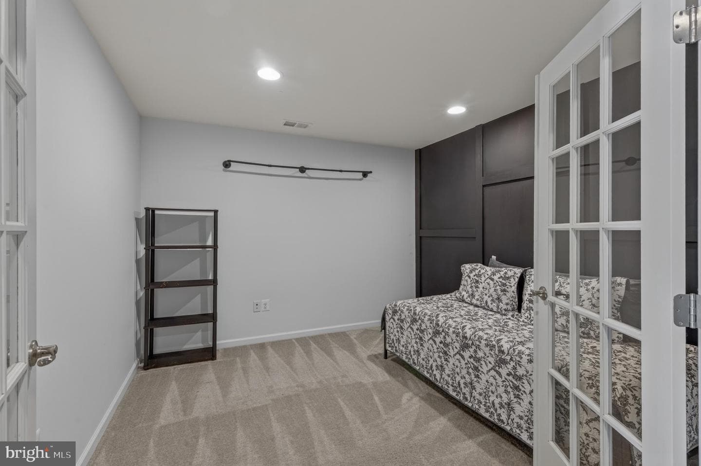 1317 Scheer Street photo 47