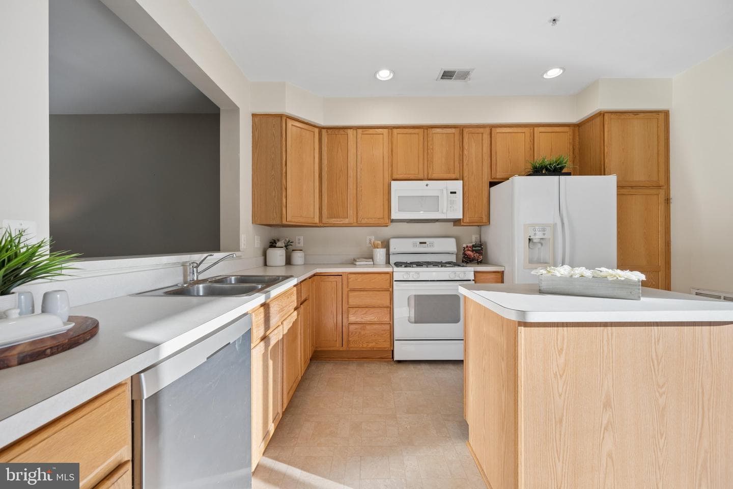5302 Talladega Court #207 photo 19