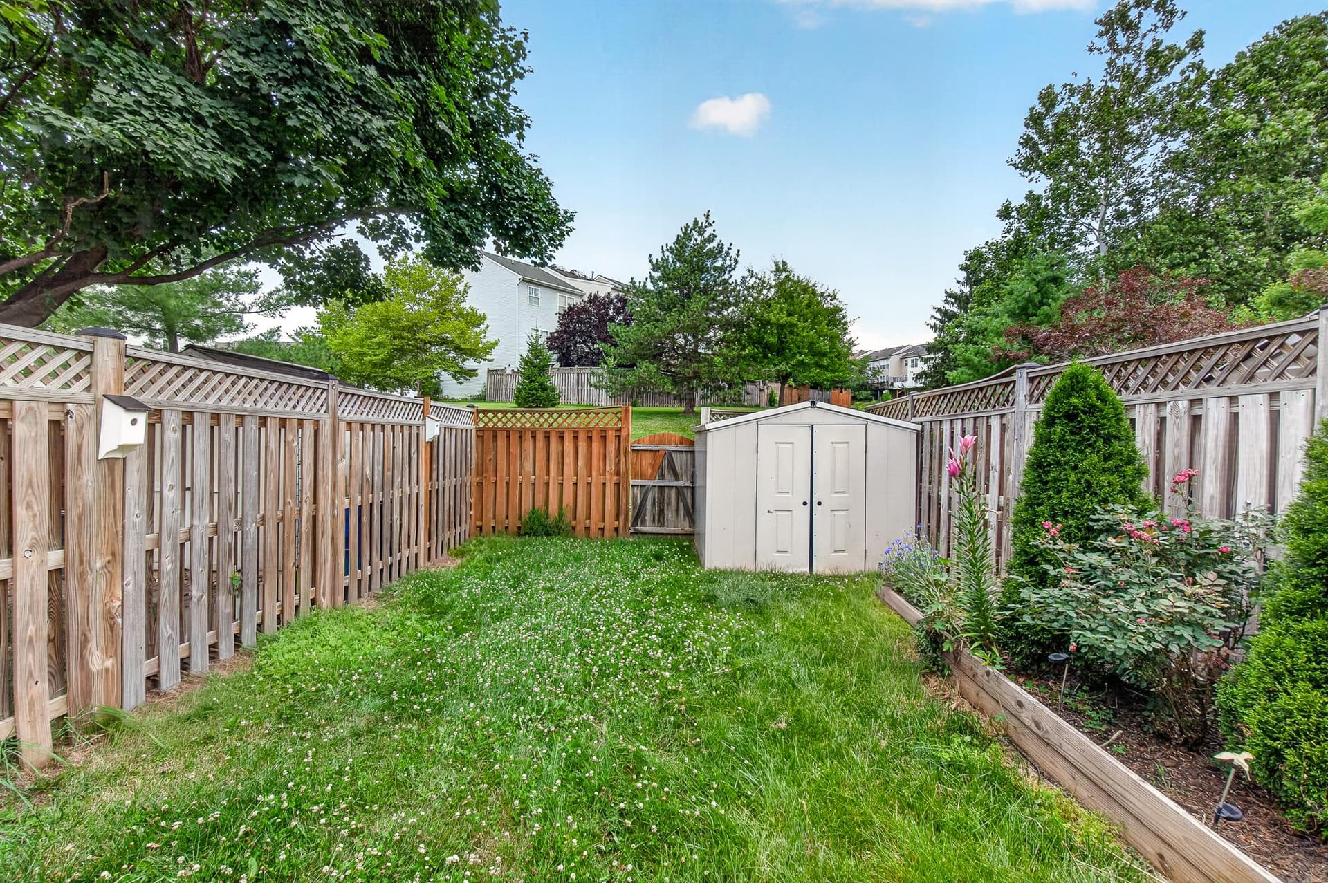 2433 Lakeside Dr photo 30