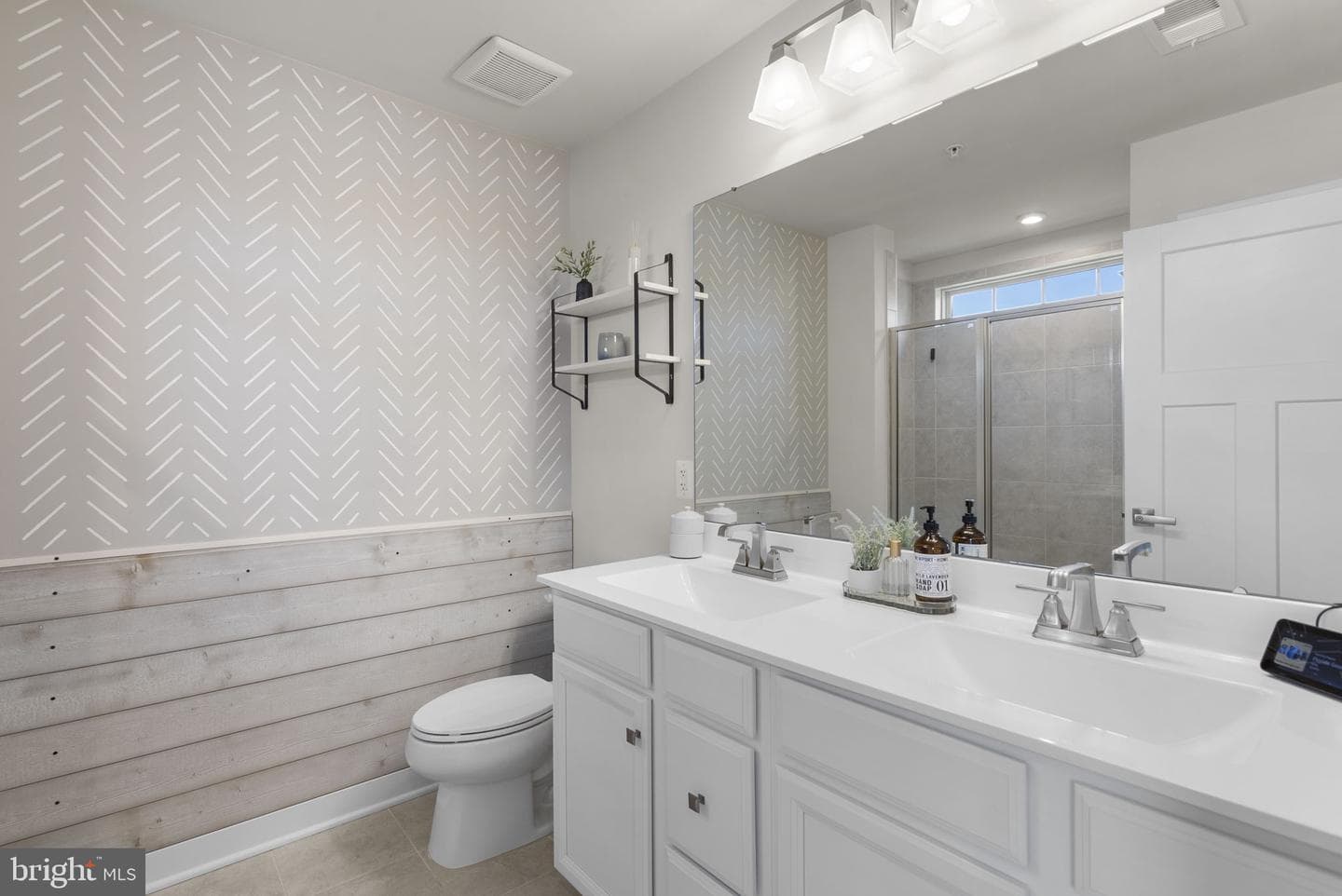 7095 Kokanee Way photo 10