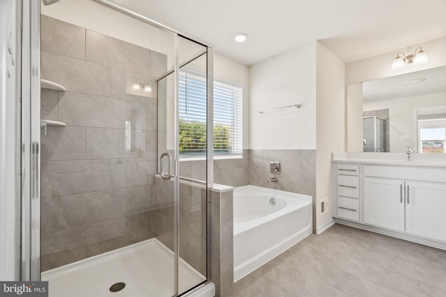 469 Ensemble Way photo 51