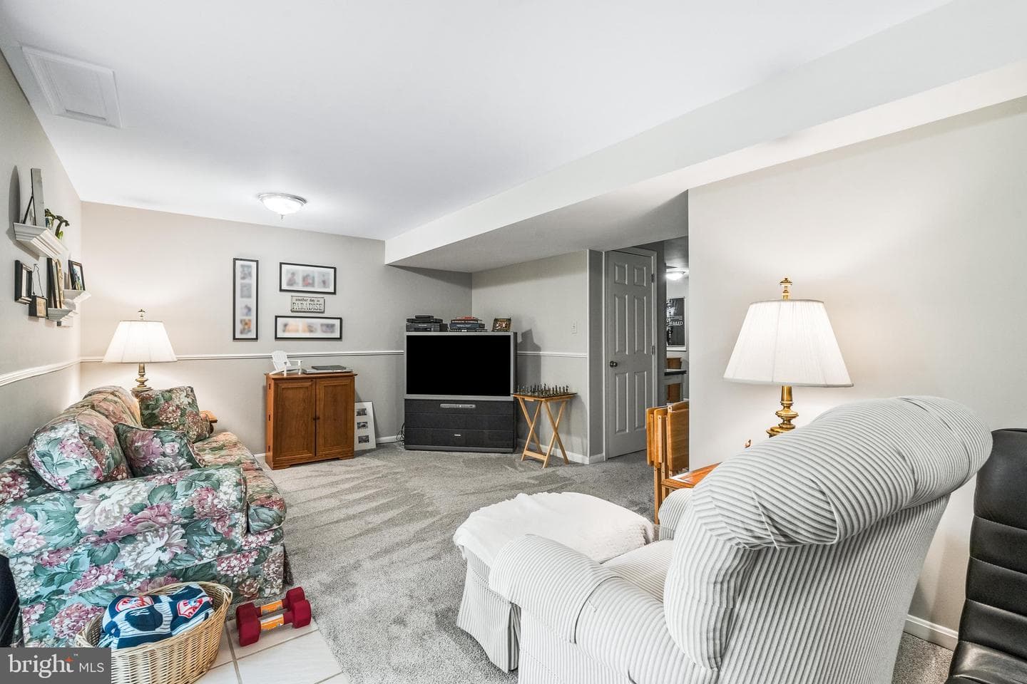 2214 W Greenleaf Drive photo 42