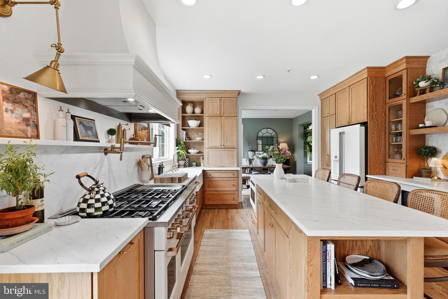 415 William Plummer Street photo 10