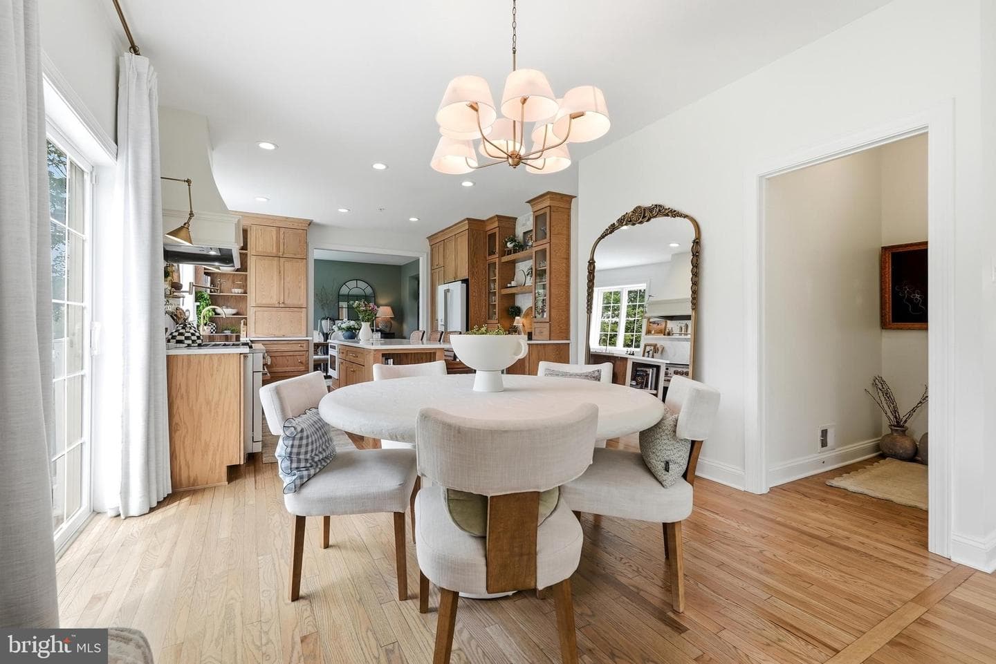 415 William Plummer Street photo 12