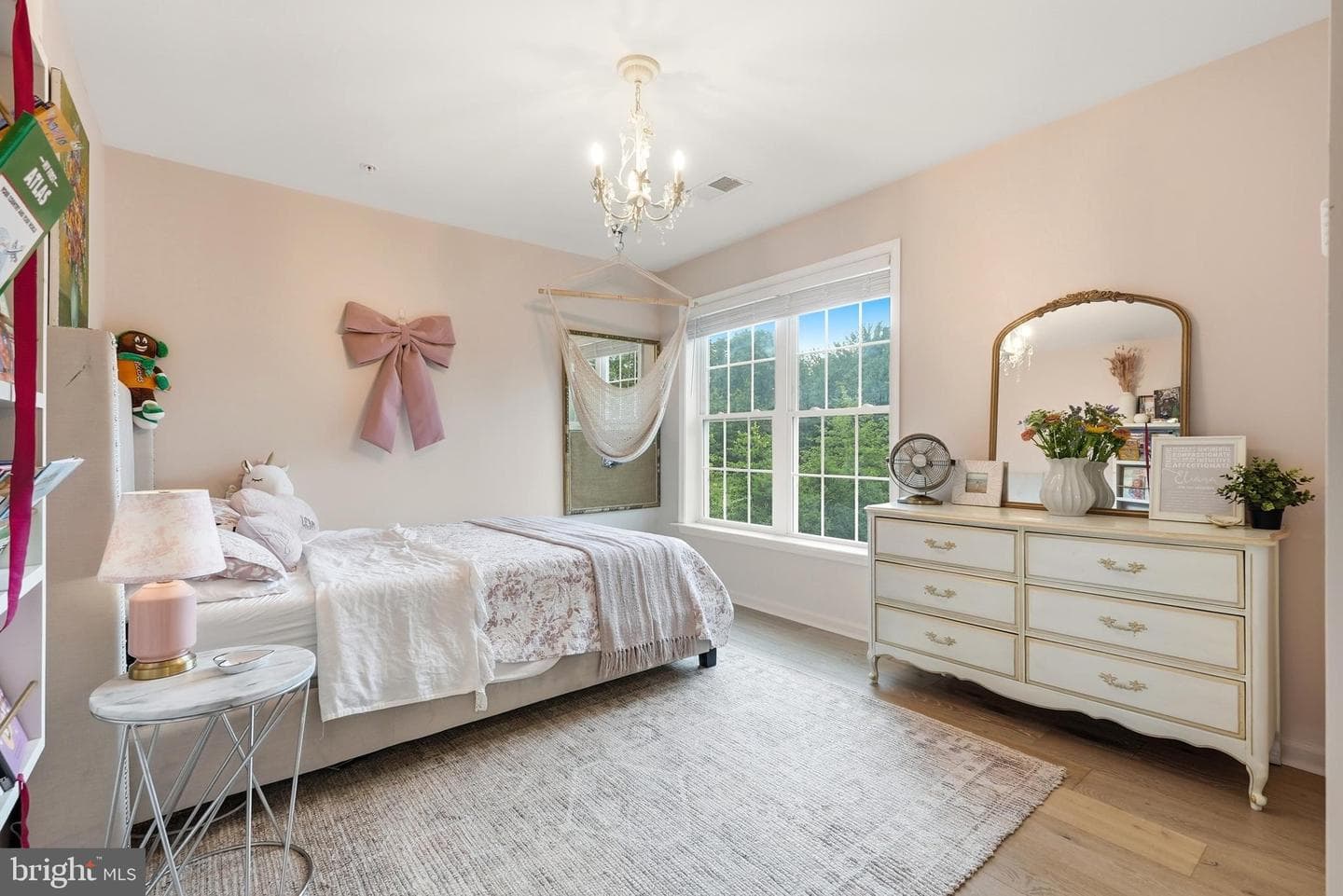 415 William Plummer Street photo 36