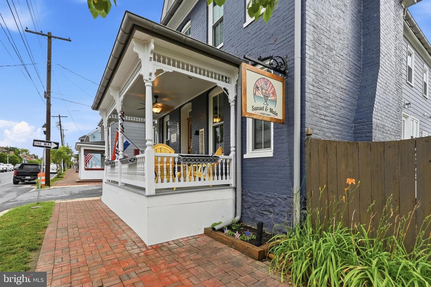 415 William Plummer Street photo 81