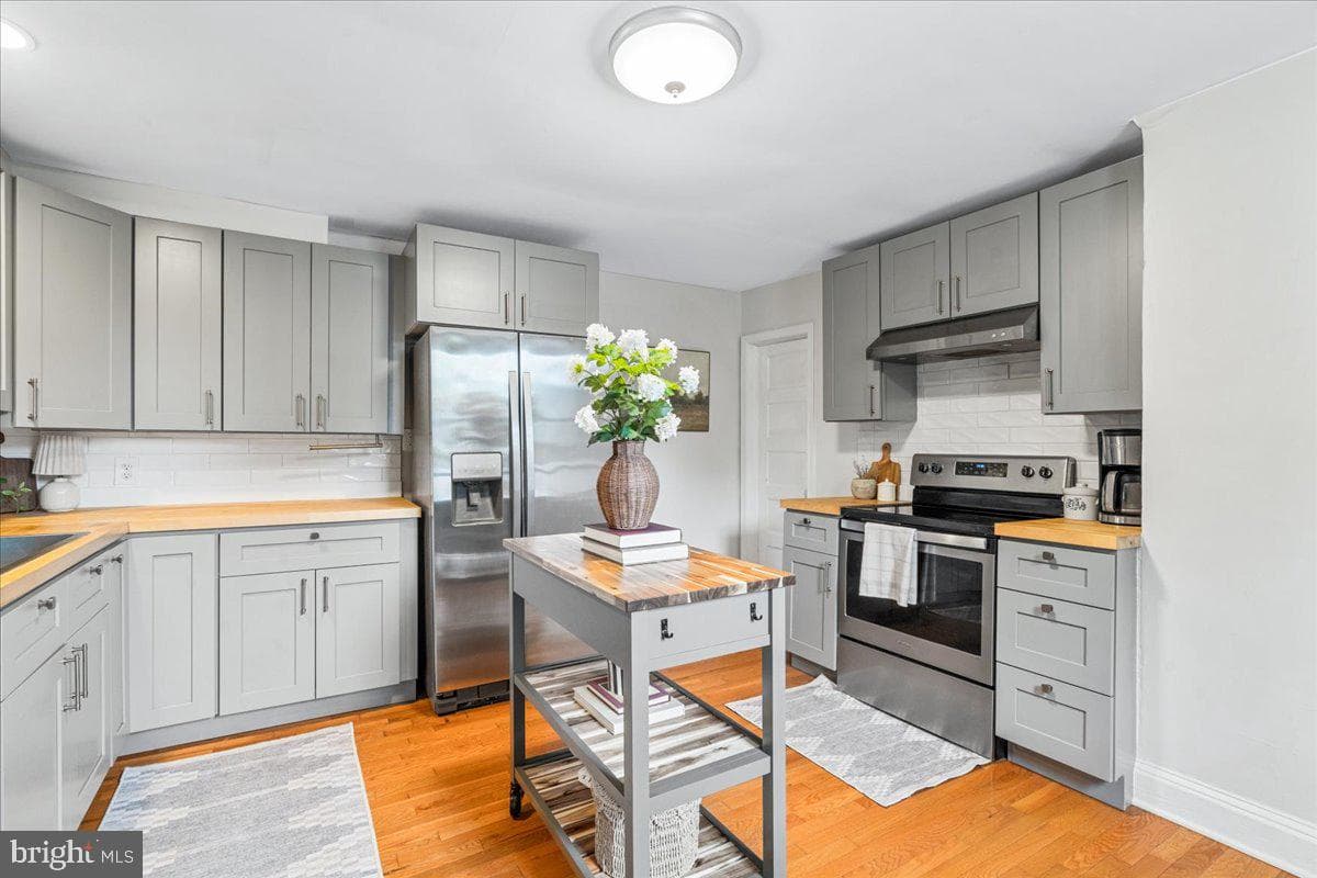 46 Hamilton Avenue photo 13