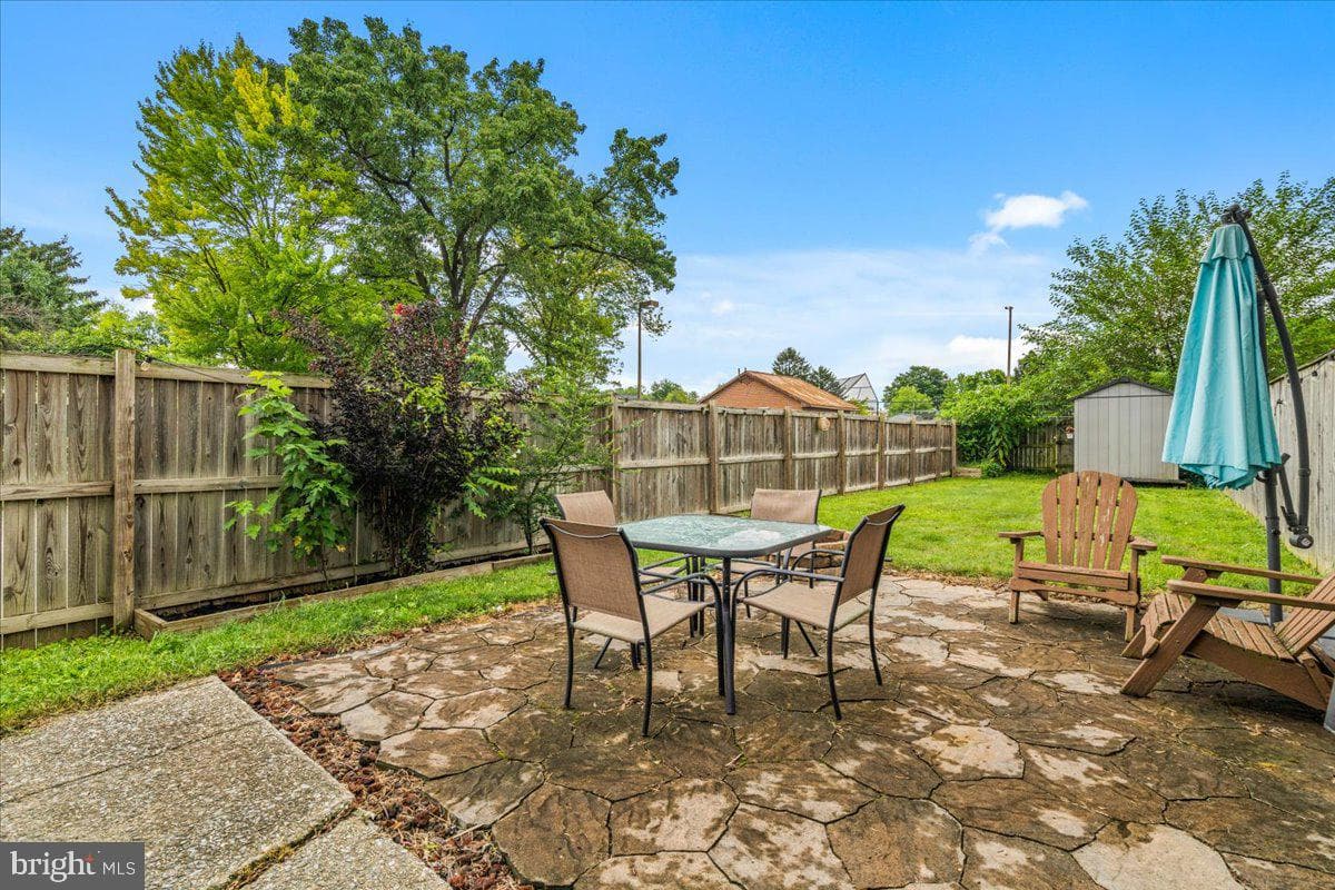 46 Hamilton Avenue photo 29