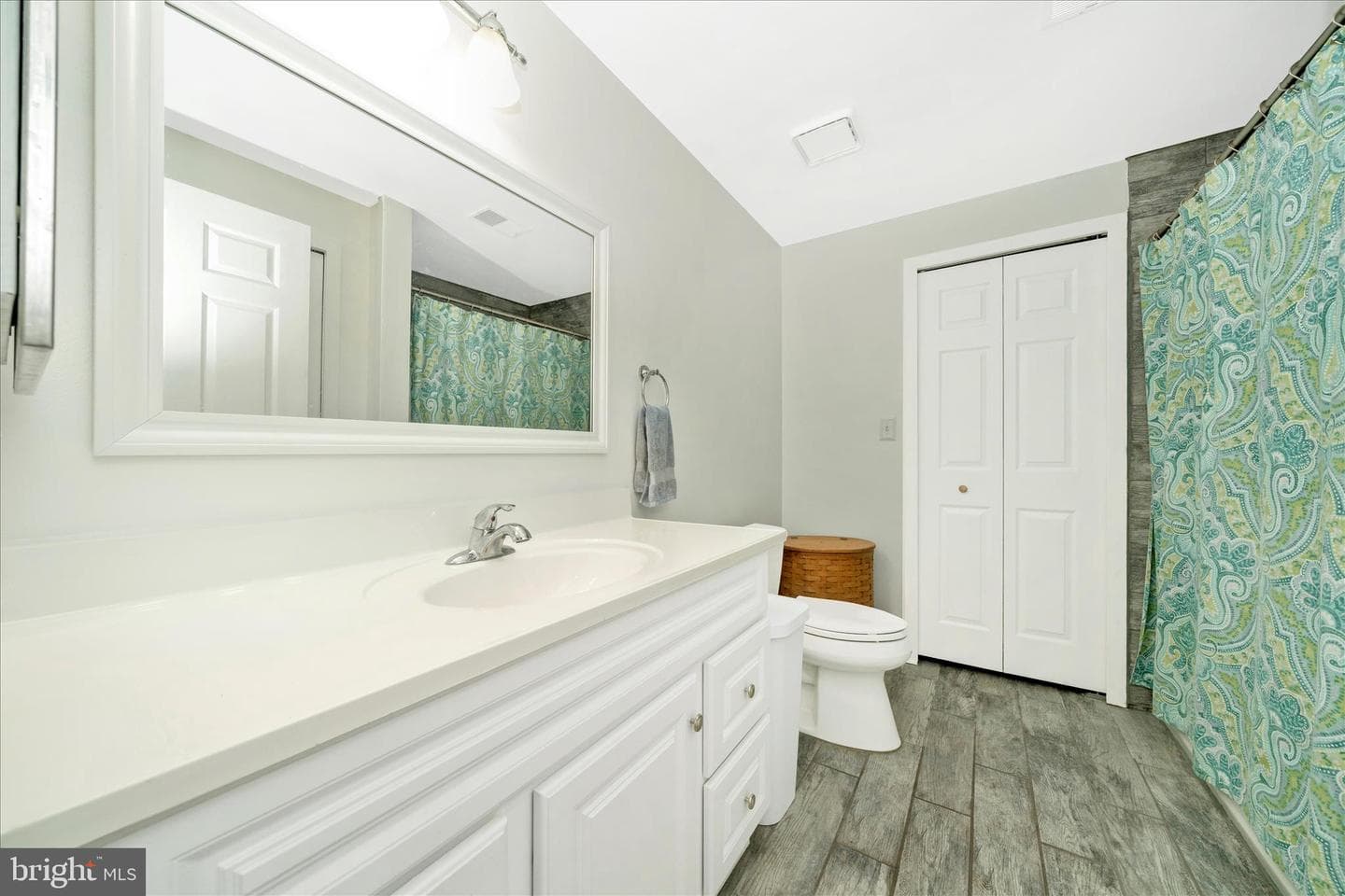 5759 Windwood Way photo 37