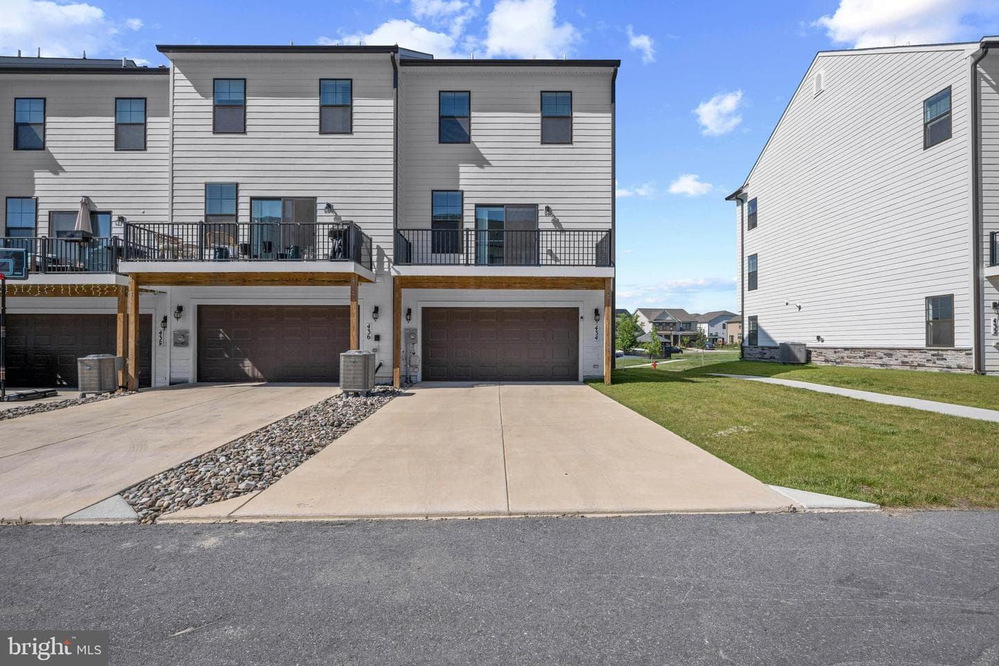 434 Herringbone Way photo 43