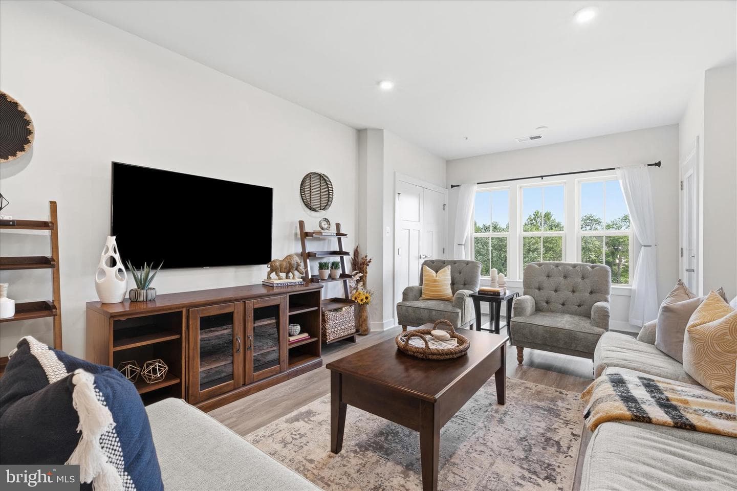 5733 Meadowood Street #303 photo 8