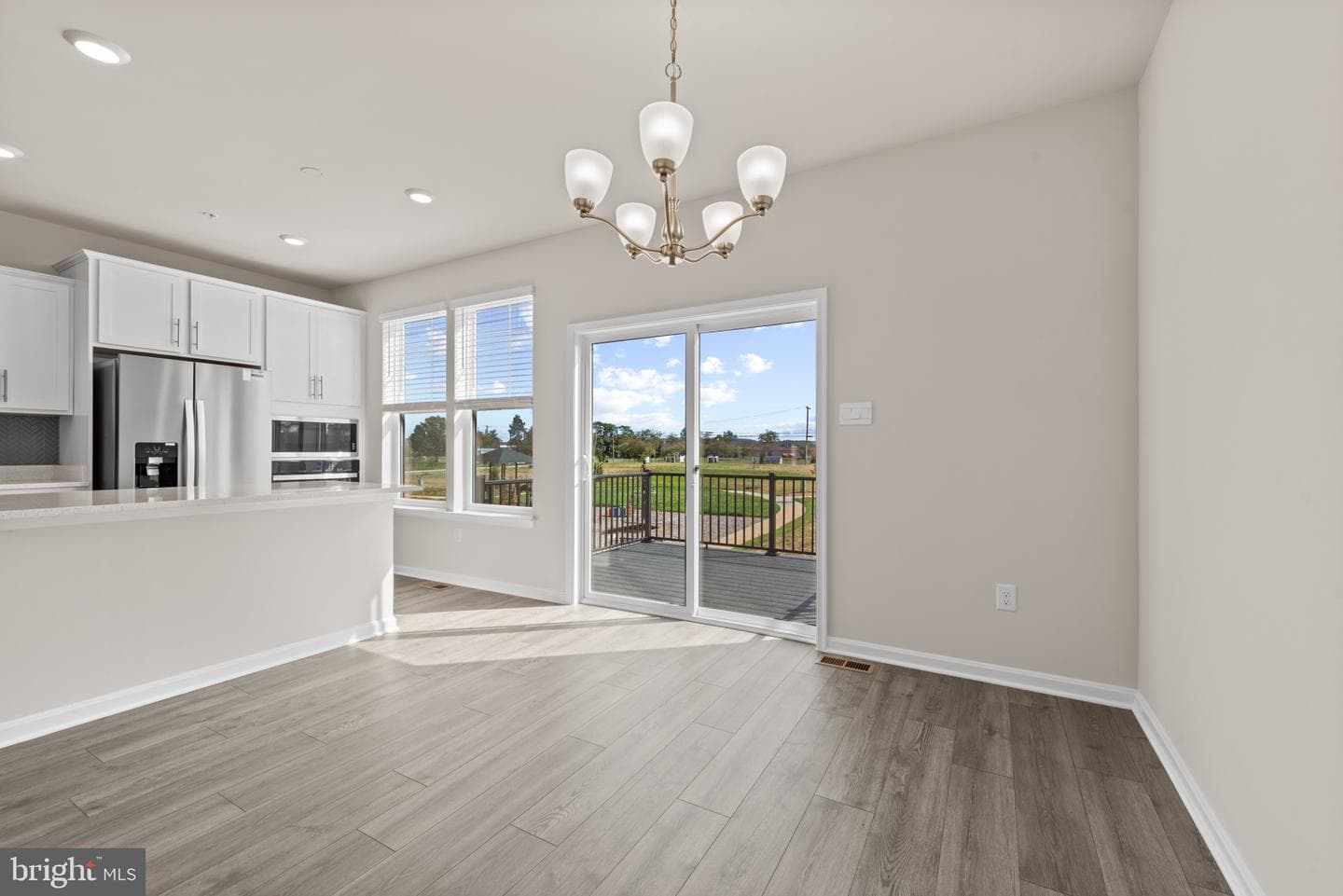 341 Ensemble Way photo 10