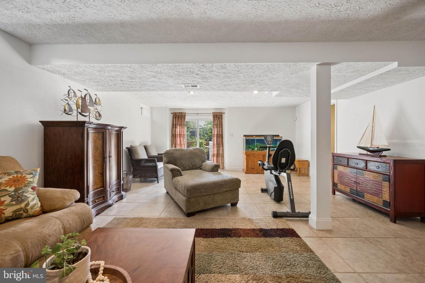 6305 Derby Circle photo 41