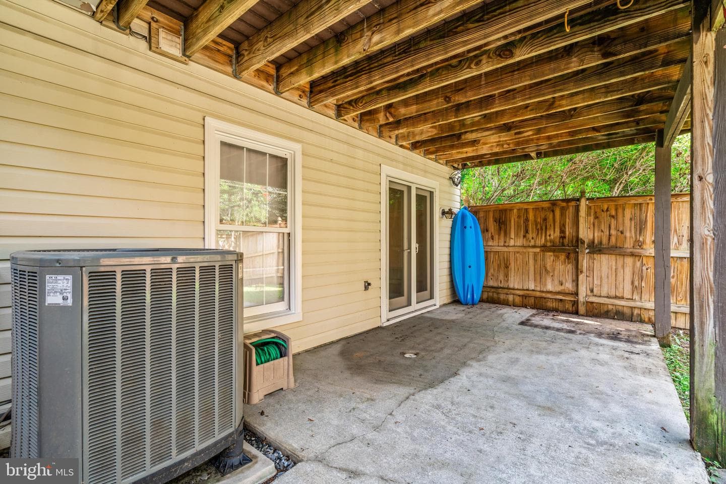 6626 Commodore Court photo 46