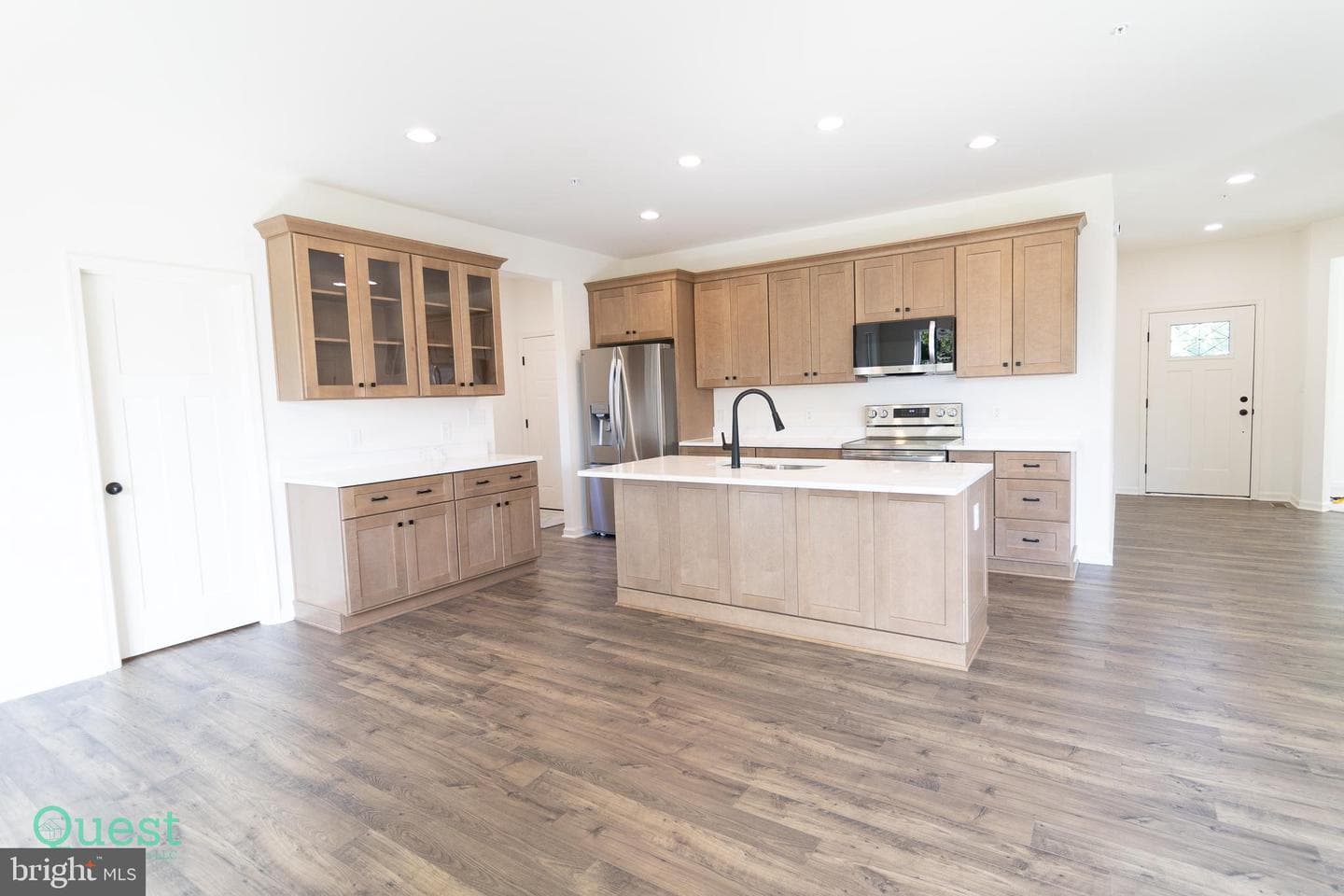 2115 Nuttal Avenue photo 14