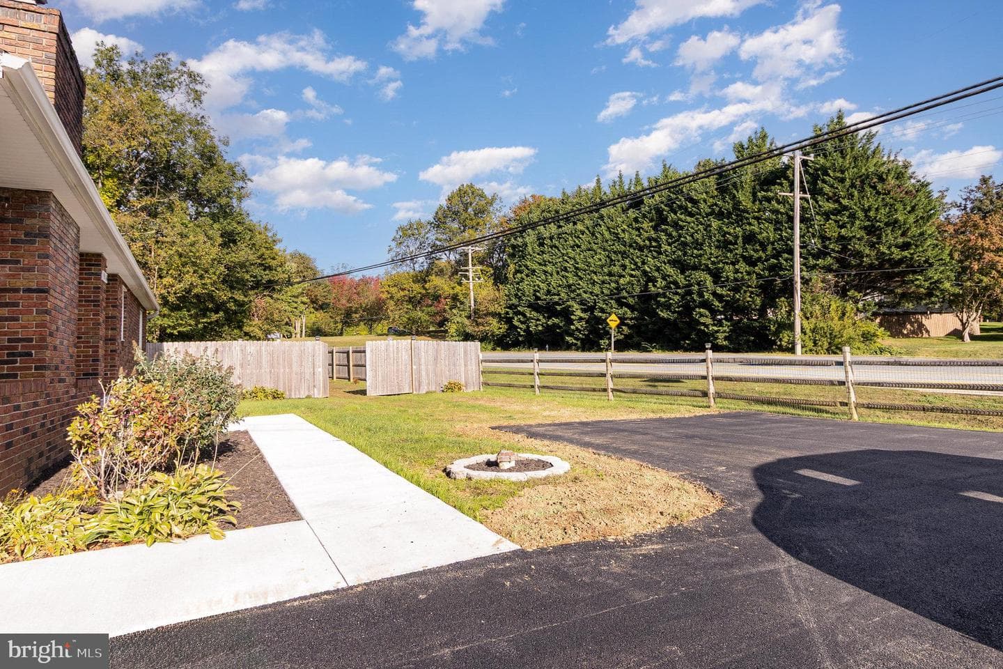 1514 Superior Street photo 27