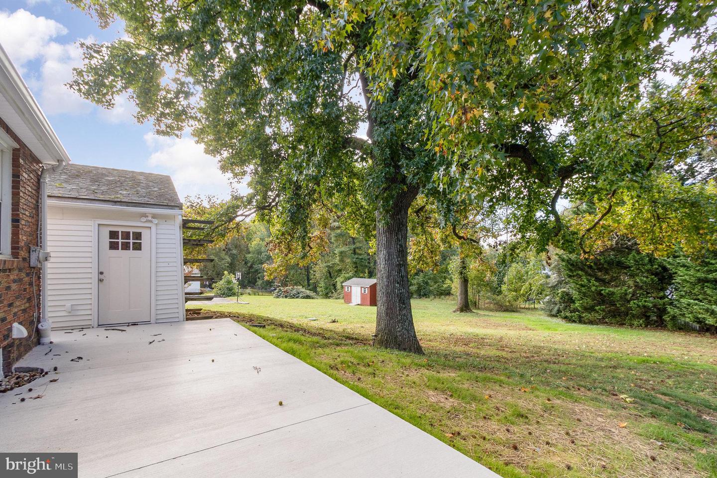 1514 Superior Street photo 28