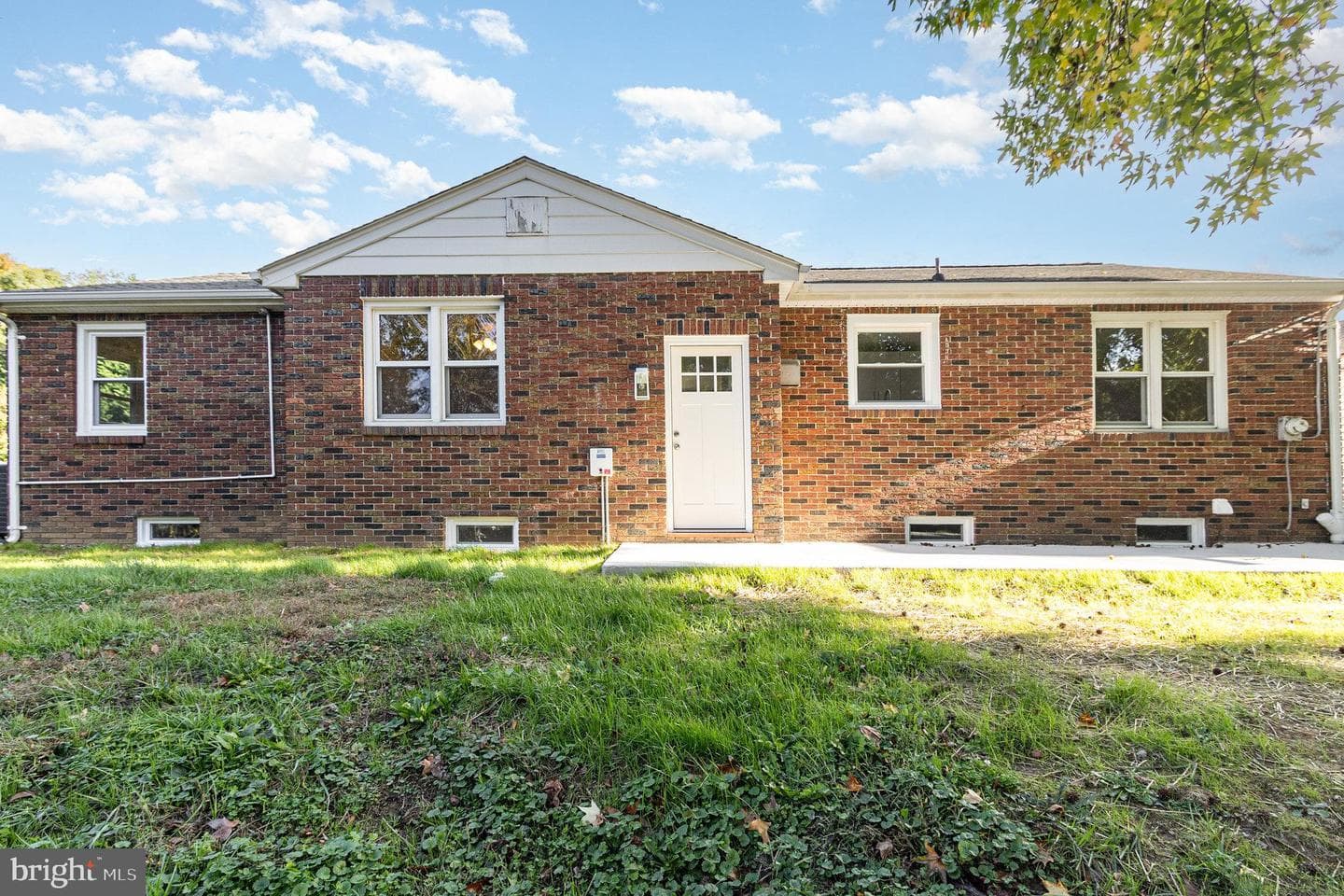 1514 Superior Street photo 38