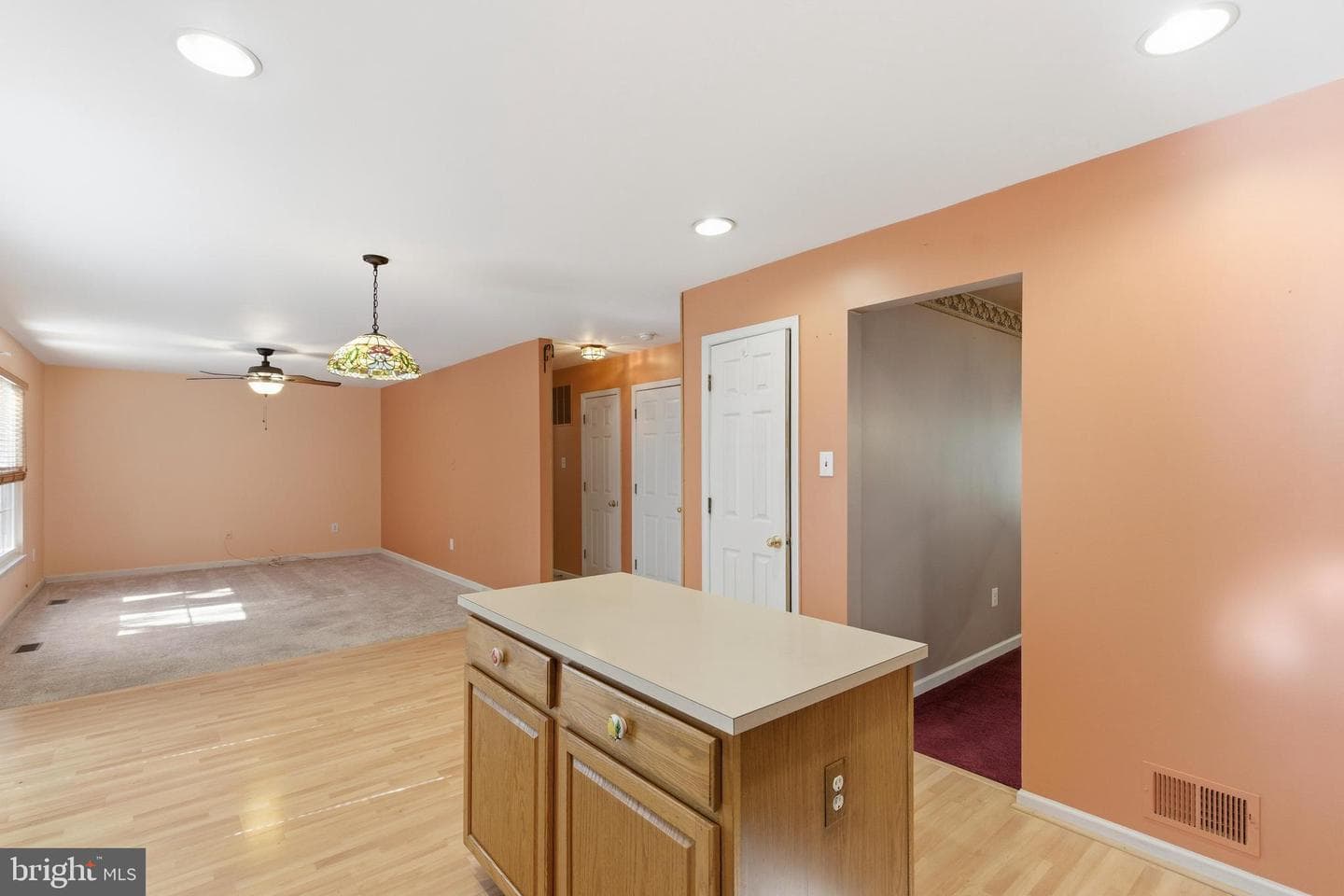 395 Enfield Road photo 16
