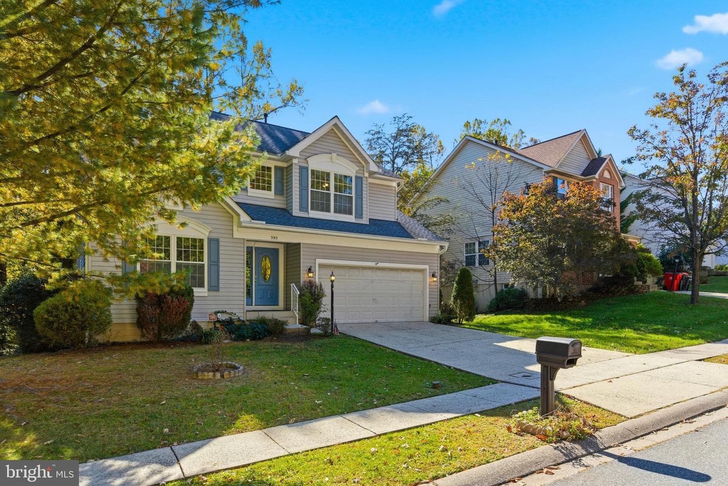 395 Enfield Road photo 3