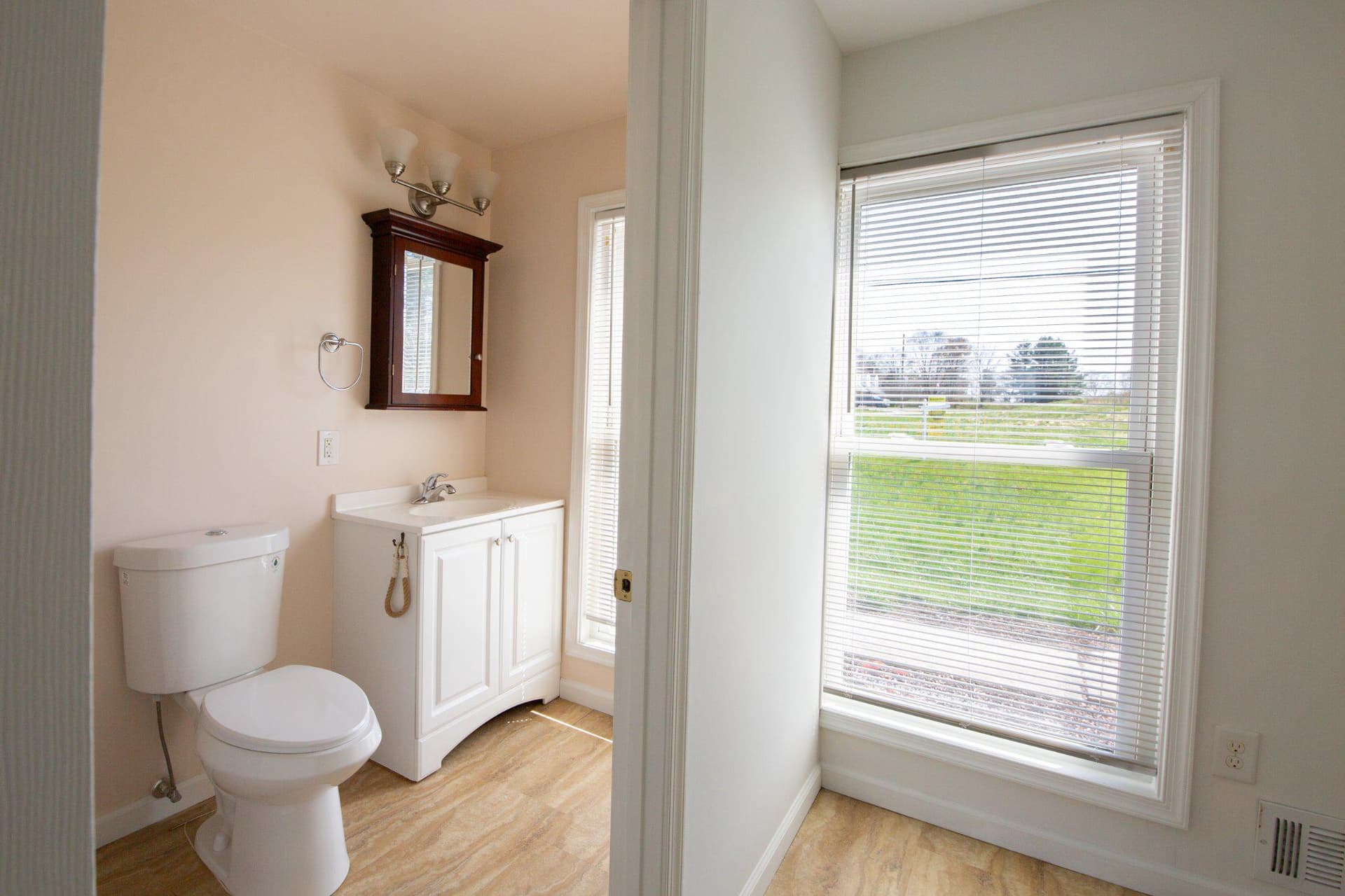 610 Country Club Road photo 14