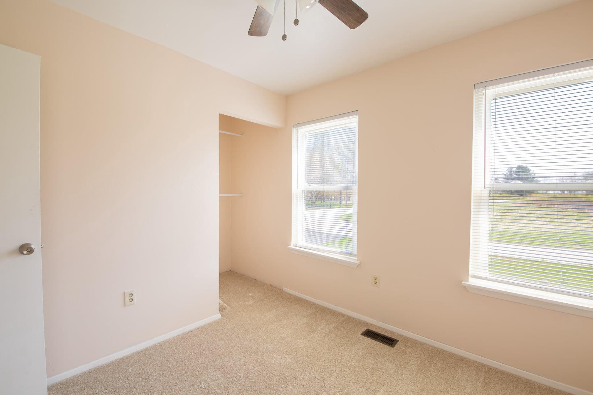 610 Country Club Road photo 33